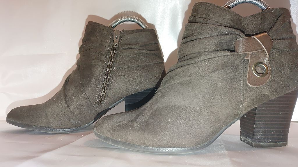 Andrew Andrew Geller Ginnie Ankle Boots Size 7.5M Size US 7.5 / IT 37.5 - 3 Thumbnail