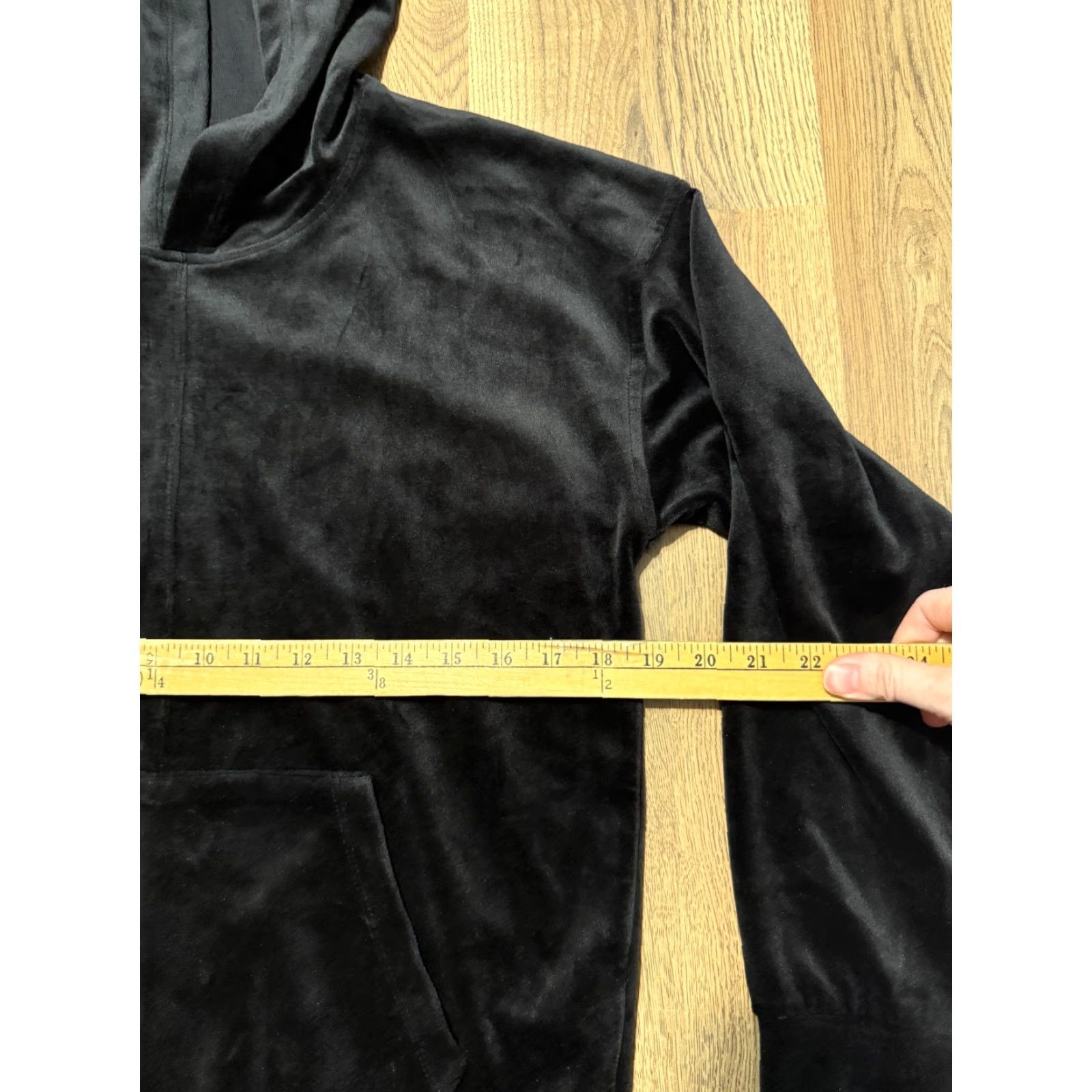 Andrew Marc Andrew Marc Sport Sweatshirt Men’s Size Small Black Velvet Pullover Long Sleeve Size US S / EU 44-46 / 1 - 7 Thumbnail