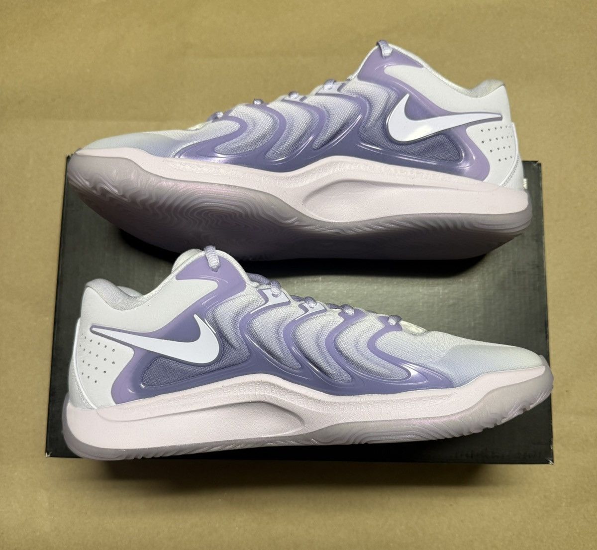 Nike Nike KD 17 B.A.D. Kevin Durant Men’s size 10.5 shoes NEW! Size US 10.5 / EU 43-44 - 2 Thumbnail