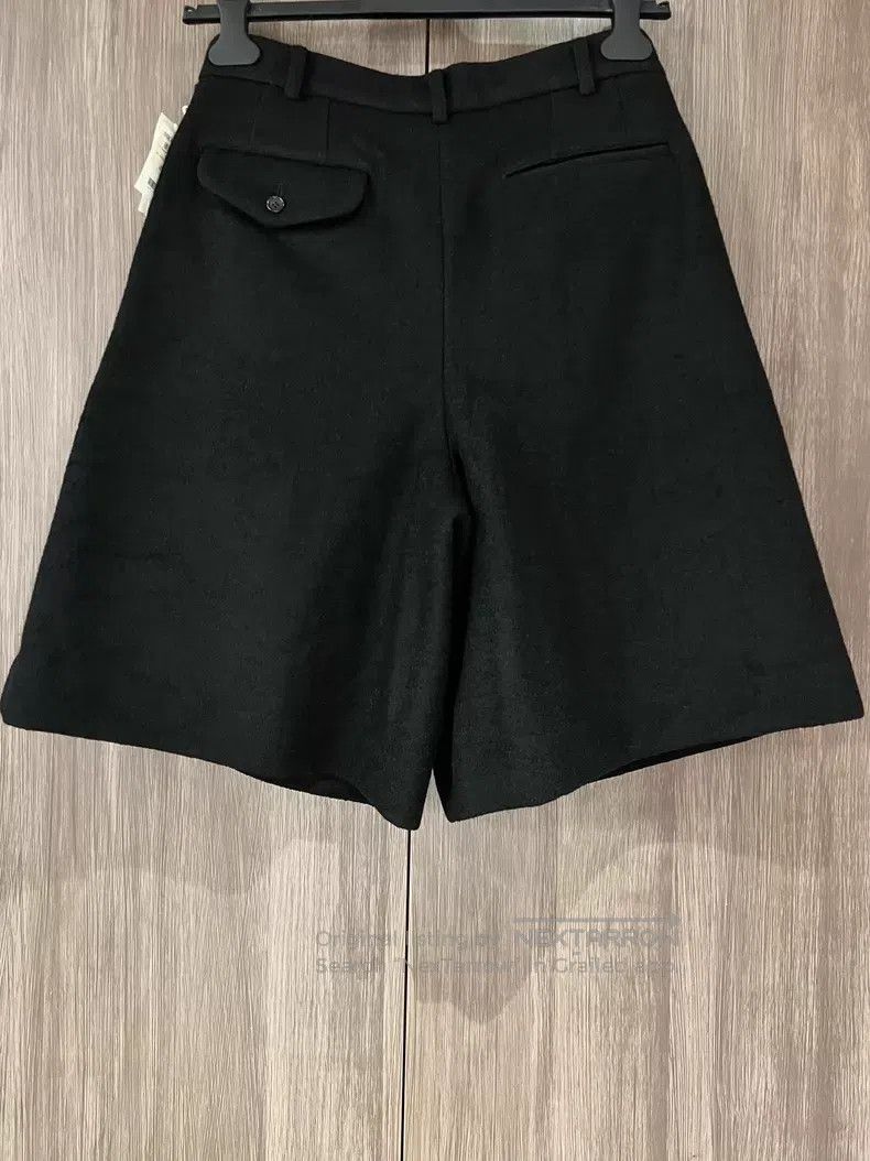 Comme des Garcons Comme des Garcons size S Loose Short Woolen Trousers Size 23" - 6 Thumbnail