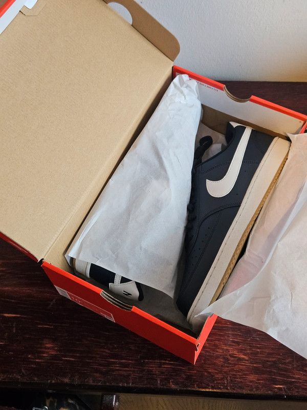 Nike Nike Court Vision LO 44.5 Size US 11.5 / EU 44-45 - 4 Thumbnail