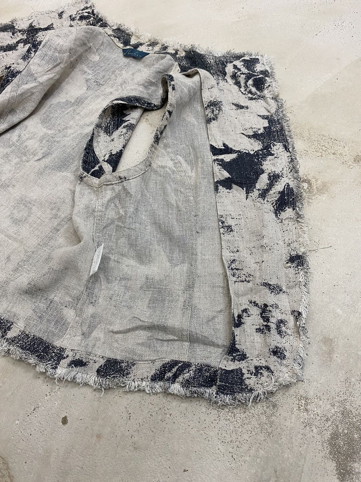 If Six Was Nine × Japanese Brand × Le Grande Bleu (L.G.B.) Vintage Vests AL Bacher Japan Brand Art Floral Sackcloth Size US S / EU 44-46 / 1 - 10 Thumbnail