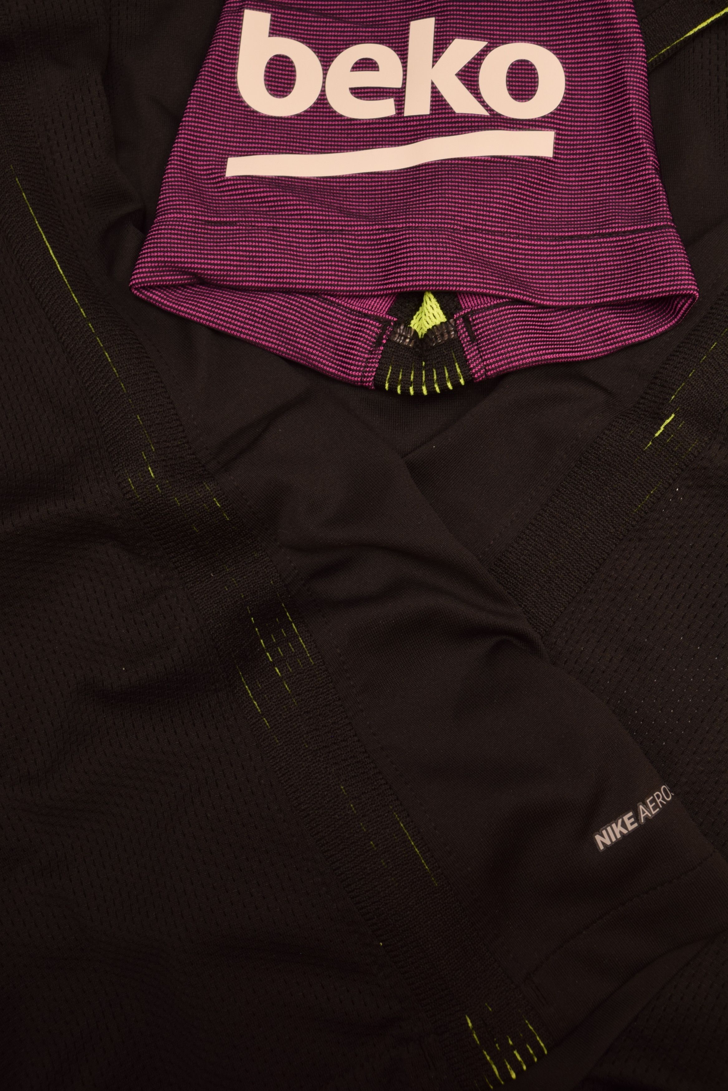 Nike Barcelona Nike 2016 - 2017 Aeroswift Player's Issue Gk Size US L / EU 52-54 / 3 - 4 Thumbnail