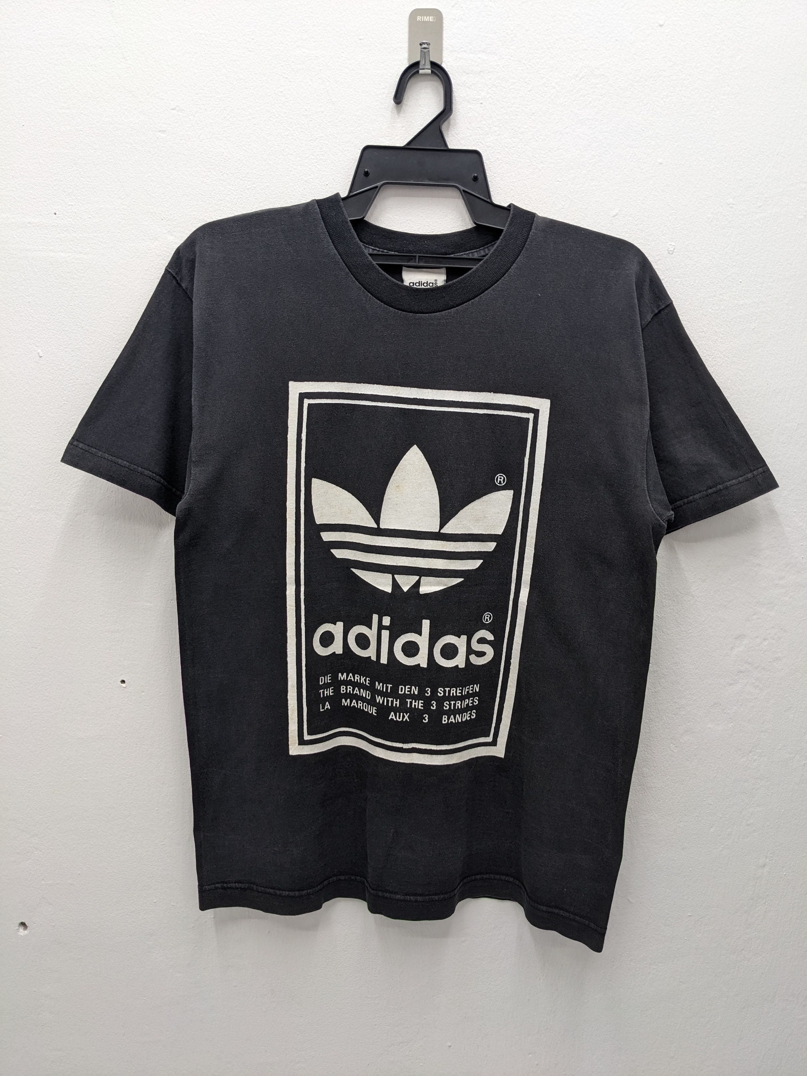 Adidas VINTAGE ADIDAS STREETWEAR SPORTWEAR TSHIRT Size US S / EU 44-46 / 1 - 2 Thumbnail