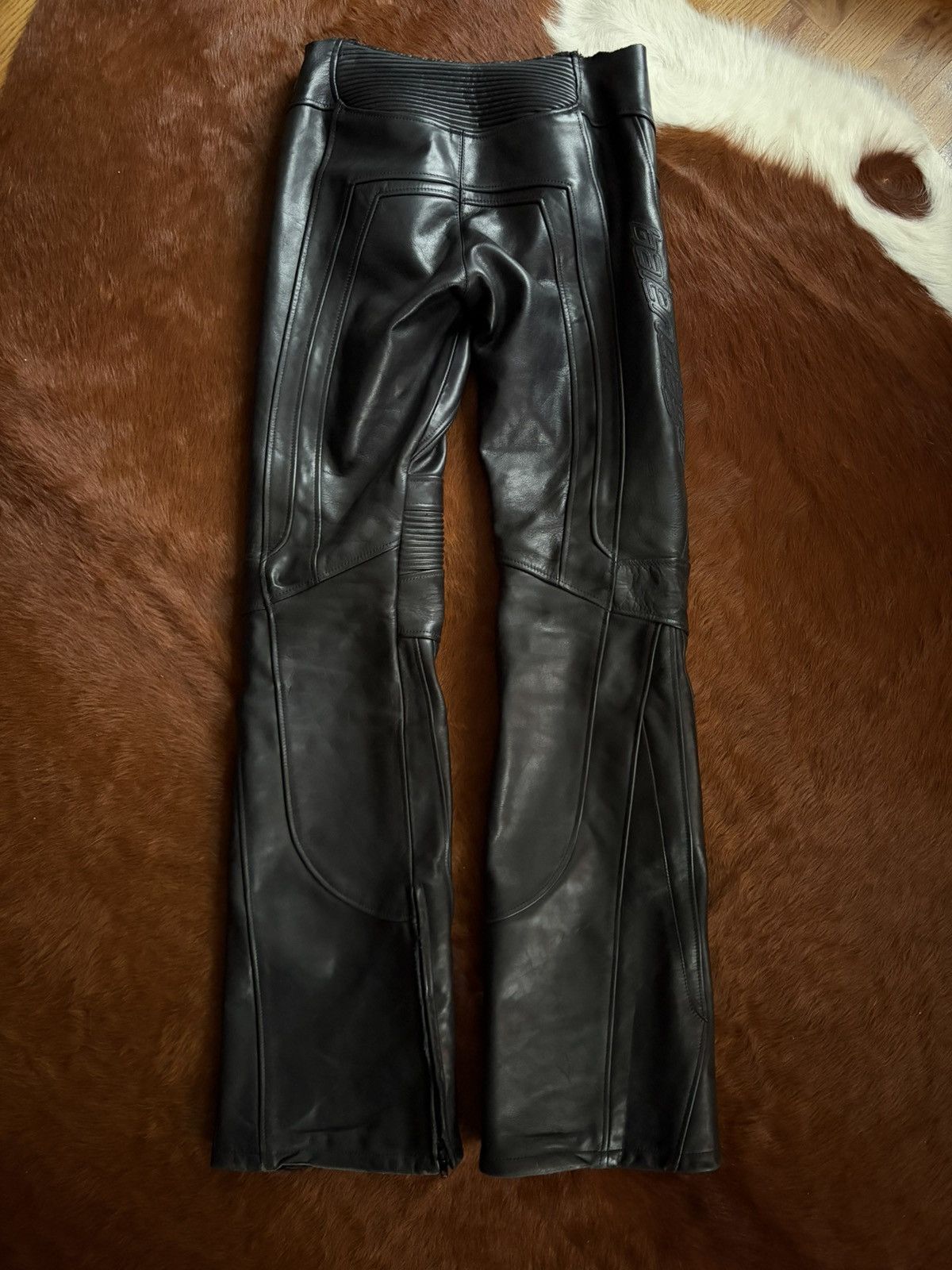 Balenciaga Balenciaga low waist leather biker pants Size US 28 / EU 44 - 4 Thumbnail