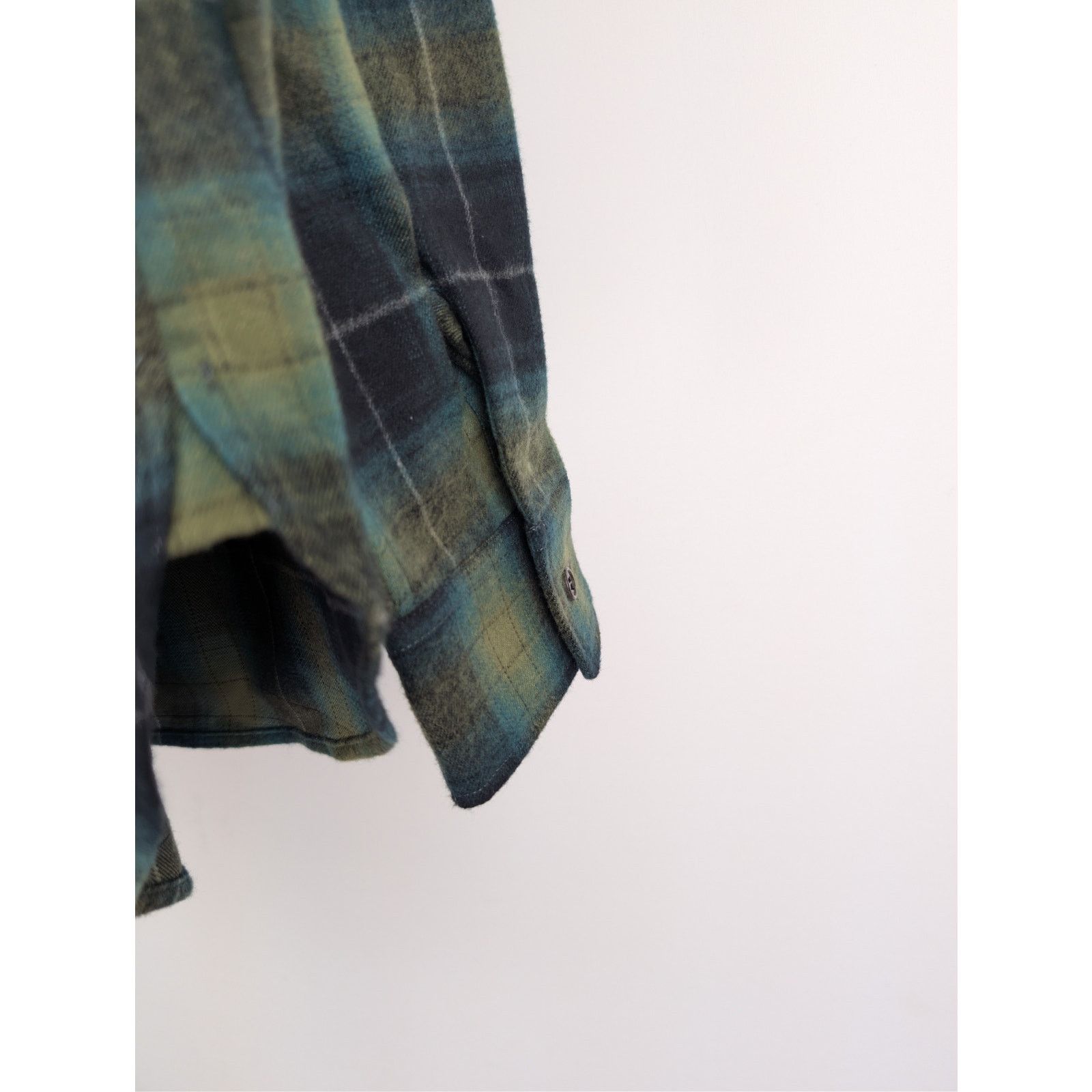 Saint Laurent Paris o1rshd1 Check Print Checked Cotton-Flannel Shirt Black/Green Size US L / EU 52-54 / 3 - 14 Thumbnail