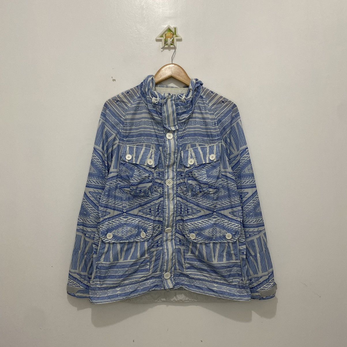 White Mountaineering White Mountaineering Bandana Printed Nylon Jacket Size US S / EU 44-46 / 1 - 1 Thumbnail