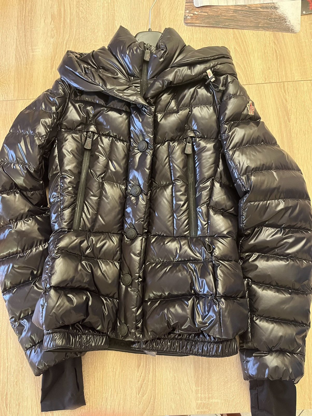 Moncler Moncler Grenoble Bever Down Jacket Size XS / US 0-2 / IT 36-38 - 1 Thumbnail