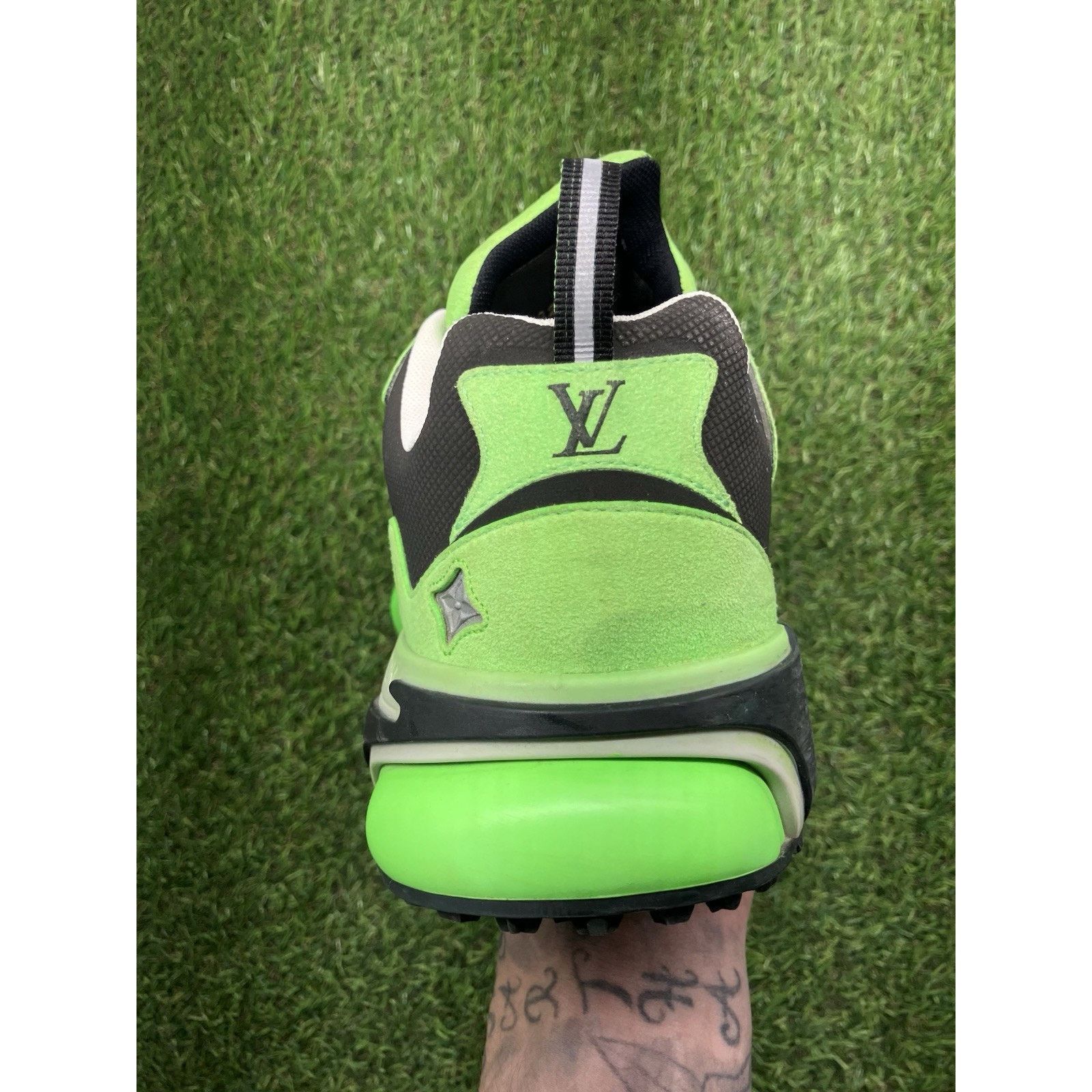 Louis Vuitton Louis Vuitton Tatic Runner ' Green ' | GREAT CONDITION! Size US 8.5 / EU 41-42 - 11 Thumbnail