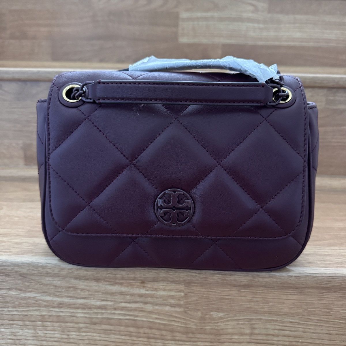 Tory Burch Tory Burch Willa Soft Quilt Small Leather Shoulder Bag Size ONE SIZE - 10 Thumbnail