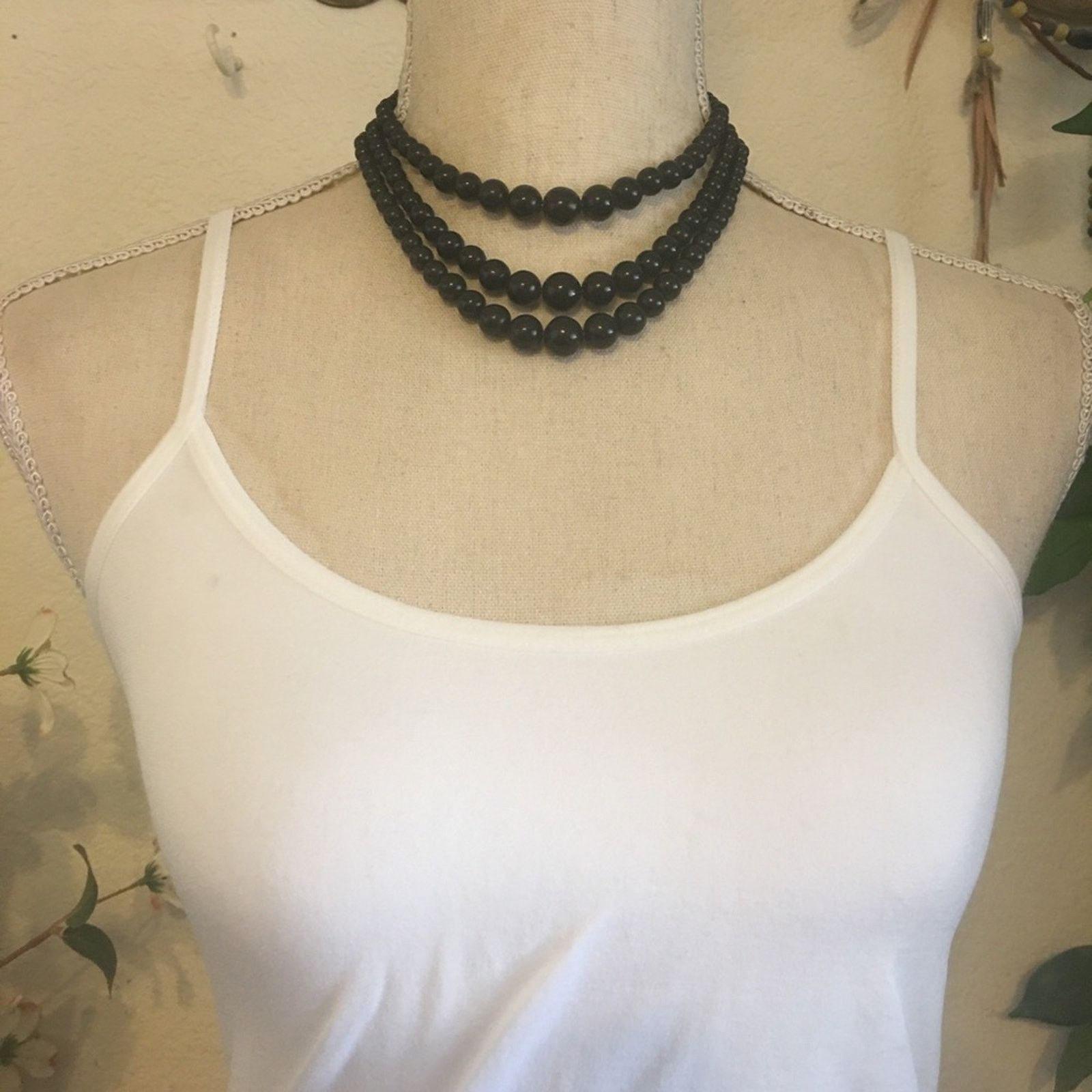 Vintage Vintage 50s triple strand bead choker necklace Size ONE SIZE - 3 Thumbnail