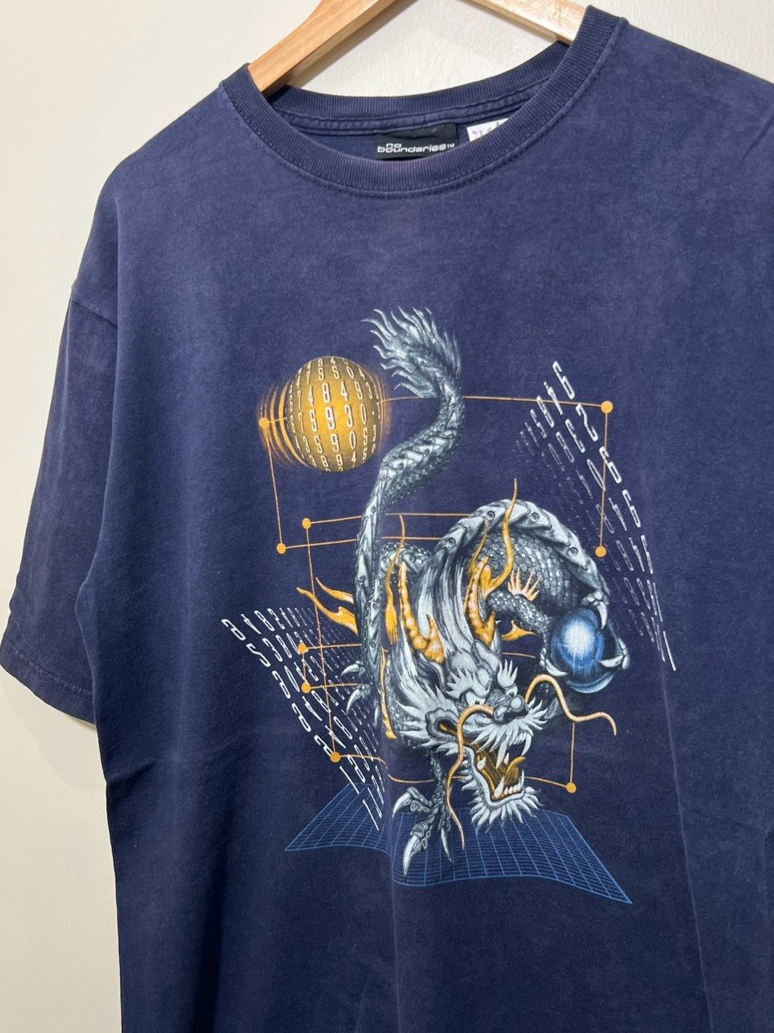 Vintage Vintage No Boundaries Dragon shirt Y2K bnz01 Size US M / EU 48-50 / 2 - 1 Thumbnail
