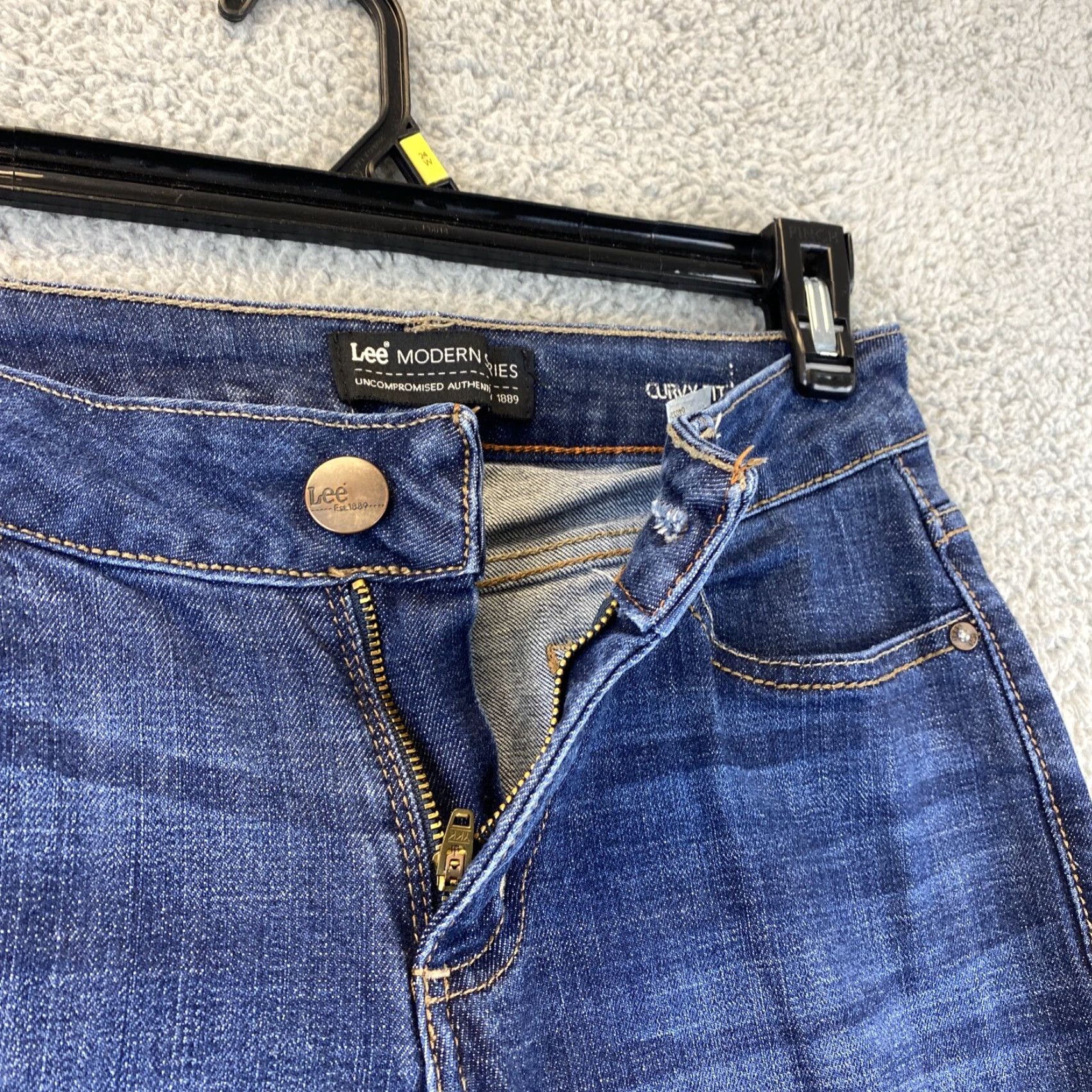 Lee Lucky Brand Jeans Womens Jeans Skinny Blue 2/26 Premium Denim 2 Regular Cotton Blend 5-Pocket Retro 90s 80s Belt Loops Womens Size 26" / US 2 / IT 38 - 3 Thumbnail