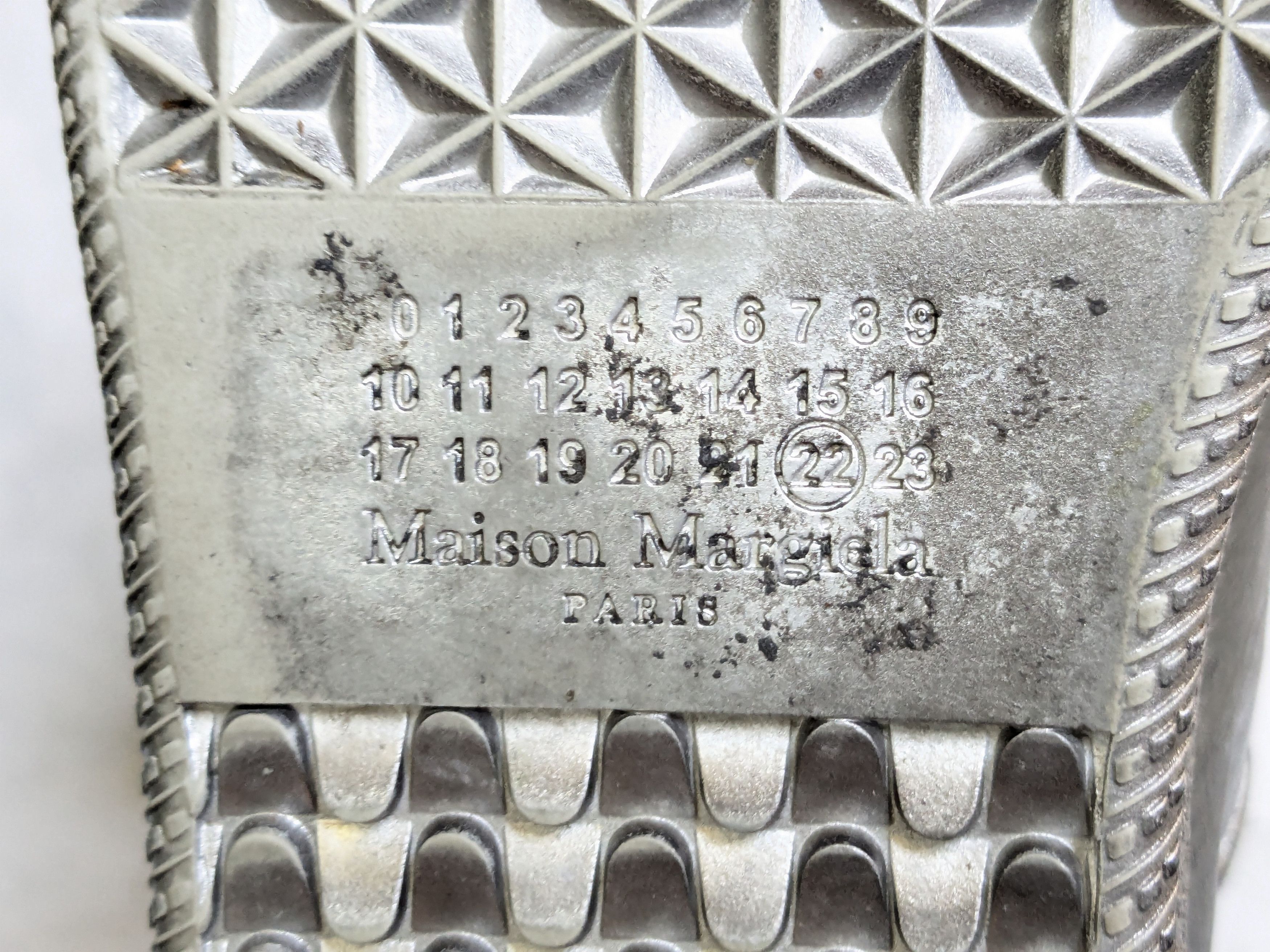 Maison Margiela Maison Margiela Future Silver 8 41 High Tops Leather Size US 8 / EU 41 - 20 Thumbnail