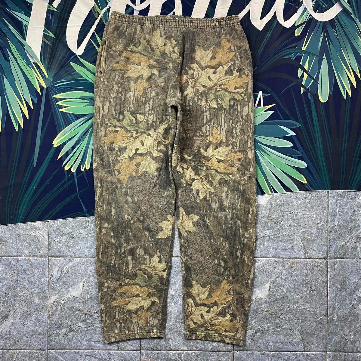 Wrangler Crazy Vintage Y2K Real-tree Camo Carhartt Style Size US 34 / EU 50 - 1 Thumbnail