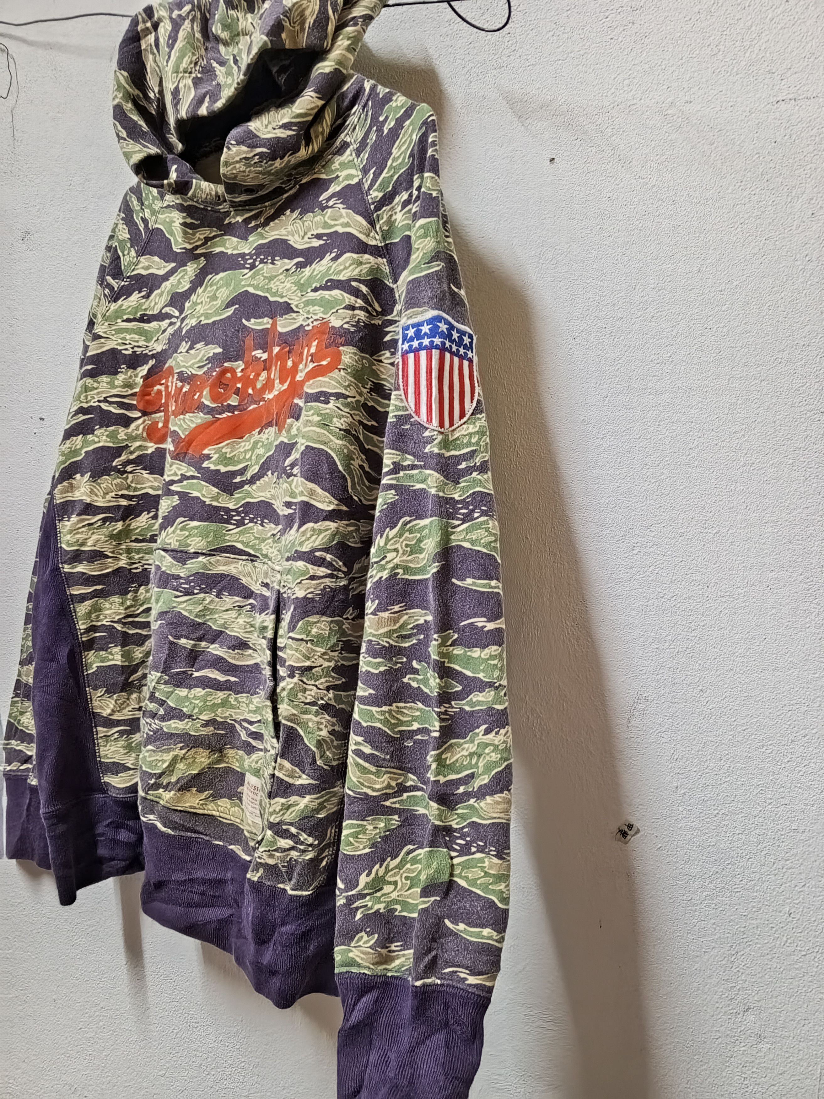 Majestic 💥majestic Brooklyn 💥🔥 tiger stripe🔥 hoddies{vintage} Size US L / EU 52-54 / 3 - 3 Thumbnail