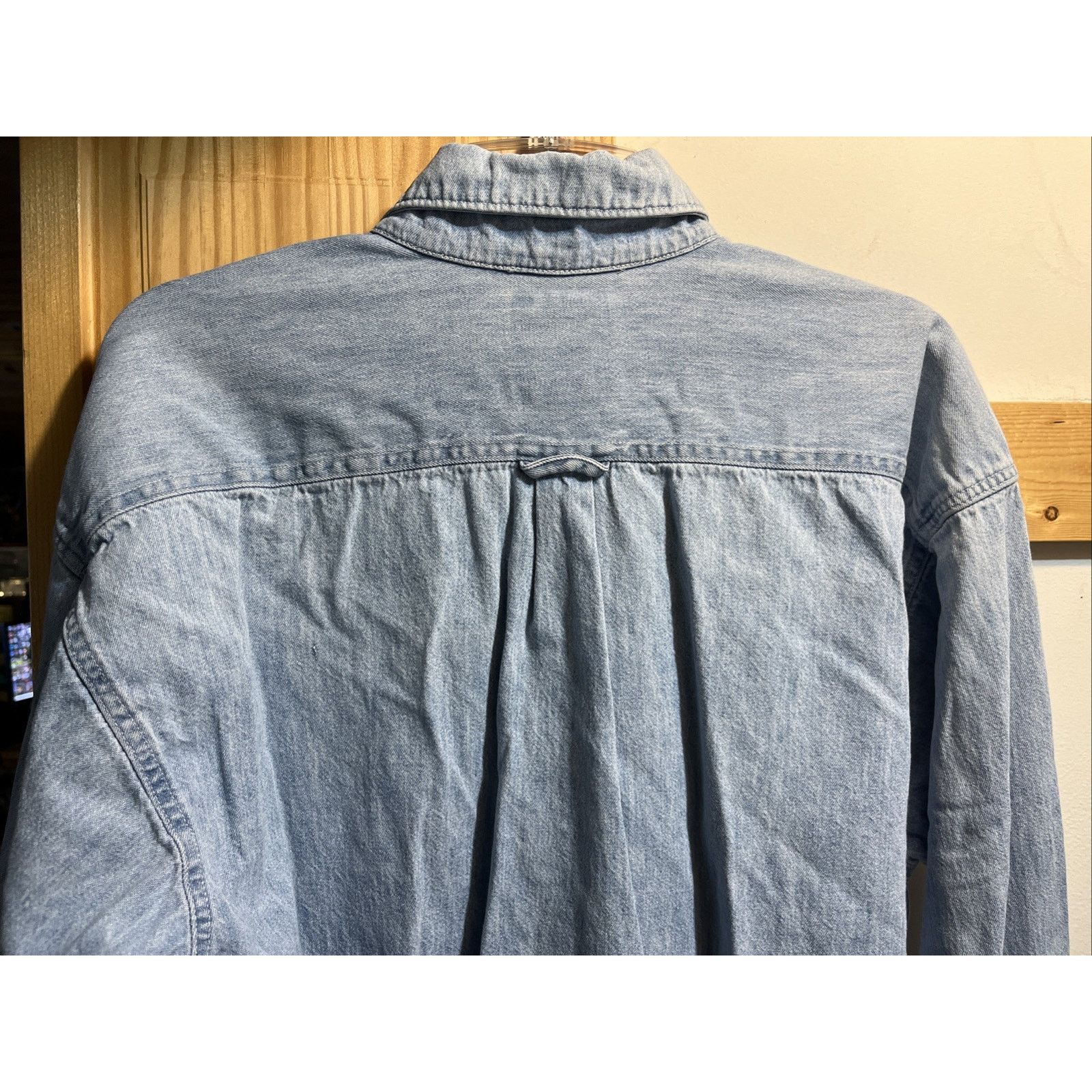 Other VTG American Blue Denim Shirt Mens L Button Down Made In USA Size US L / EU 52-54 / 3 - 8 Thumbnail
