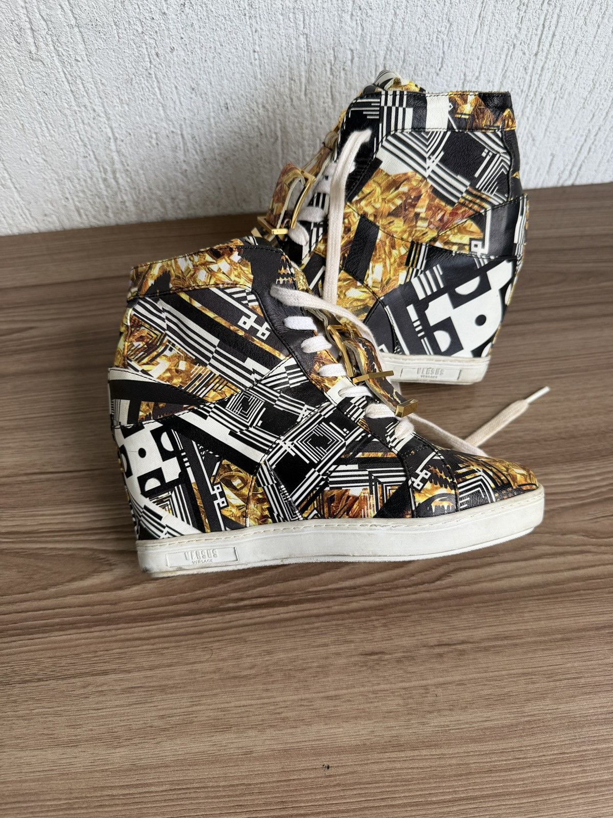 Isabel Marant ❤️🔥Isabel Marant bekett wedge style Size US 7 / IT 37 - 9 Thumbnail