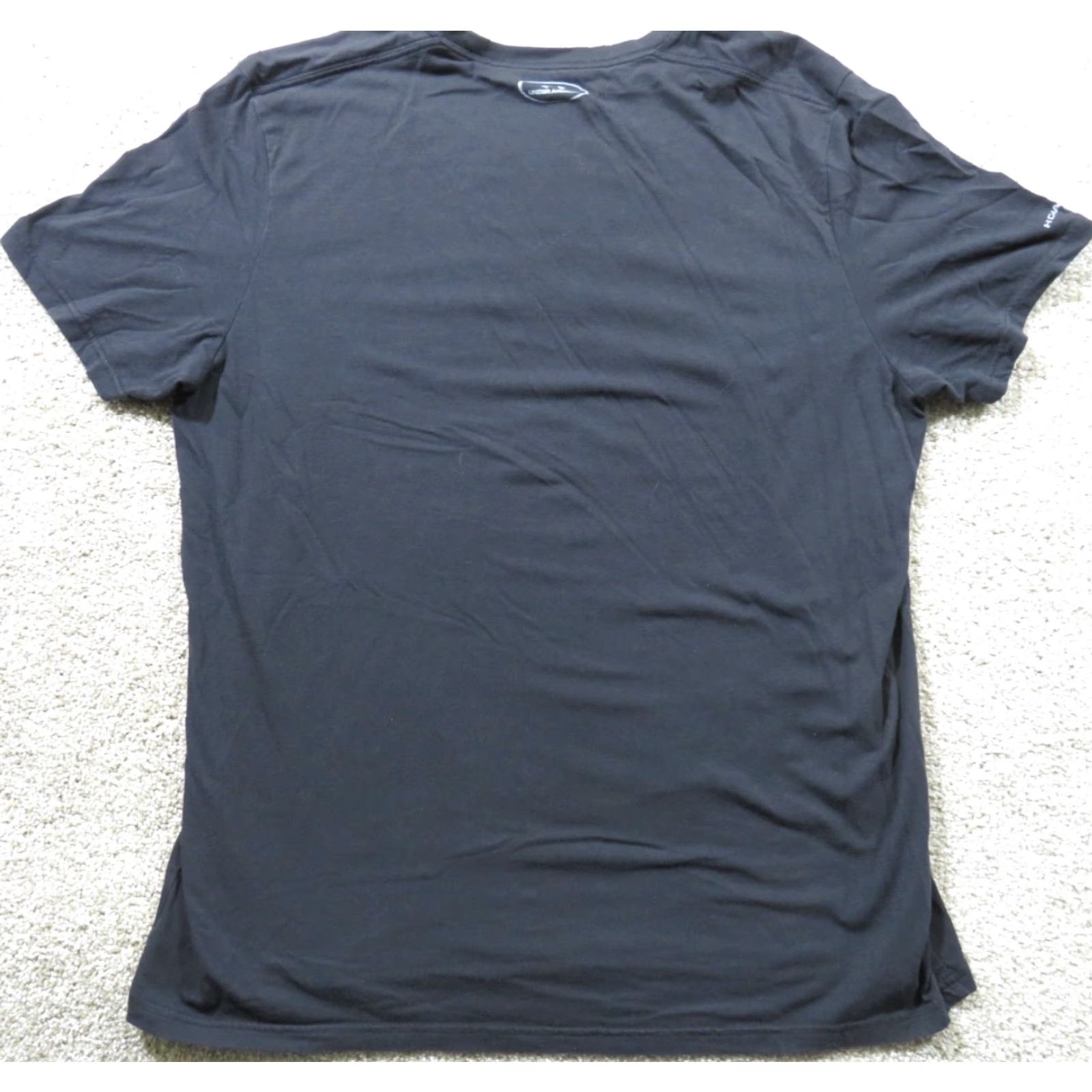 Under Armour VTG Iowa Hawkeys Football helmet Under Armour Loose fit T-Shirt Adult XL Size US XL / EU 56 / 4 - 4 Thumbnail