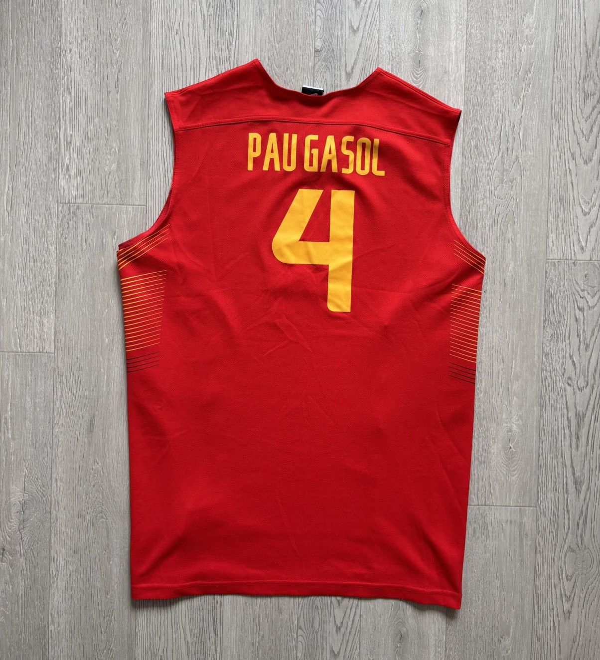 Nike × Vintage Pau Gasol Nike Spain Espana Basketball Jersey T Shirt Size US XXL / EU 58 / 5 - 2 Thumbnail