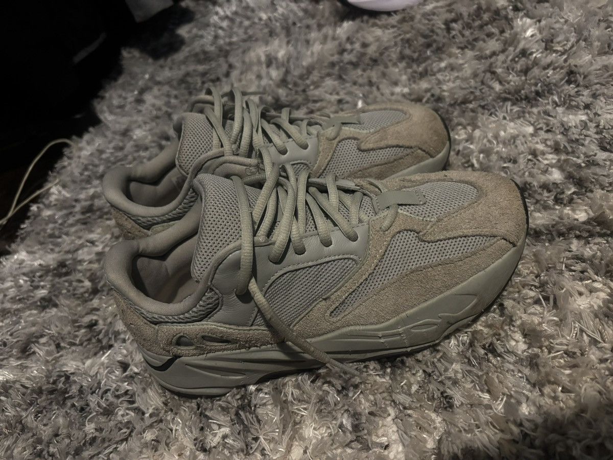 Designer Yeezy boost 700 Size US 7.5 / EU 40-41 - 1 Thumbnail