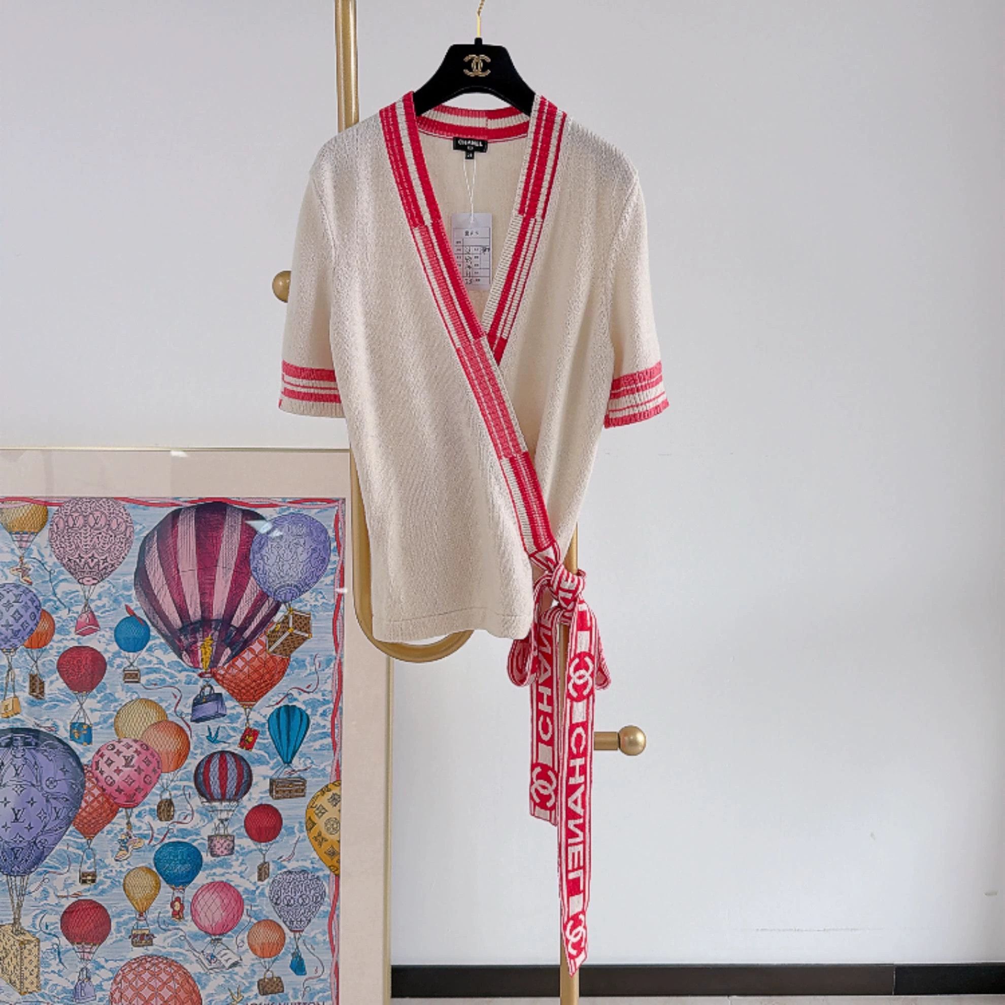 Chanel Chanel Cashmere Belted Cardigan 38 0400 Size S / US 4 / IT 40 - 1 Thumbnail