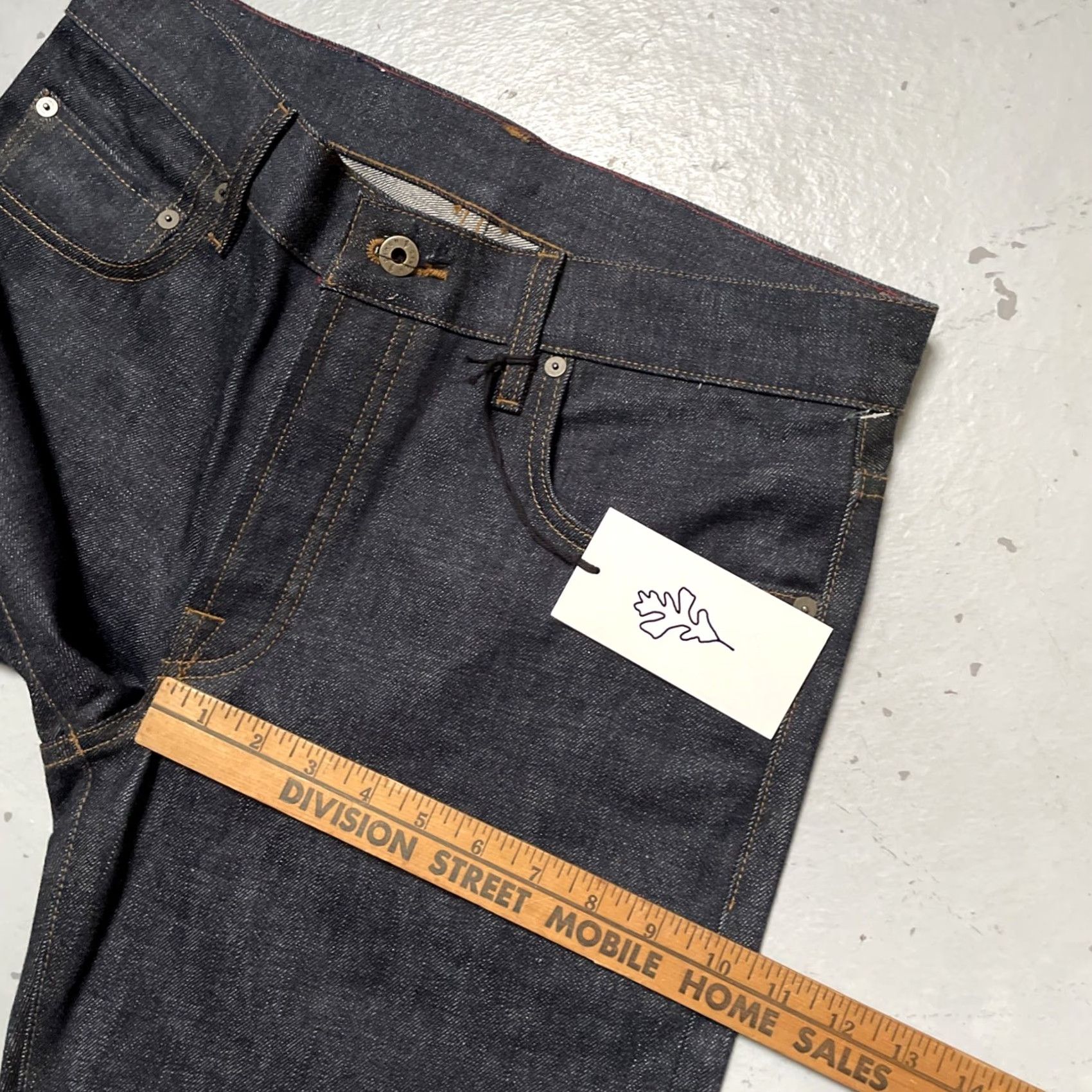 Denime Ginew Jeans Dark Blue Denim 32 Unisex Adults 32 NWT USA Made Selvedge Straight Jeans Color Black Size US 32 / EU 48 - 6 Thumbnail