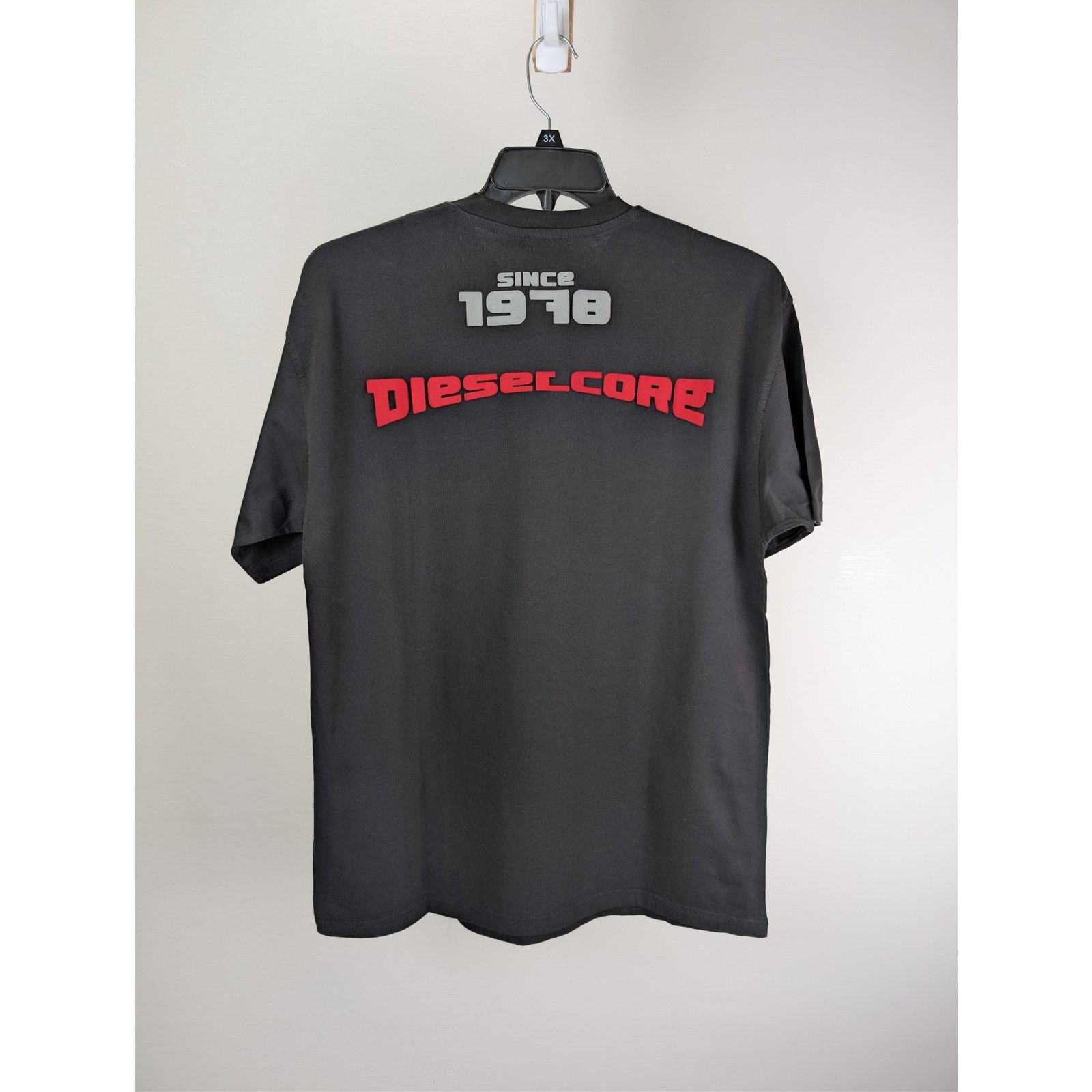Diesel o1rshd1 T-Boxty T-shirt in black cotton jersey Size US M / EU 48-50 / 2 - 10 Thumbnail