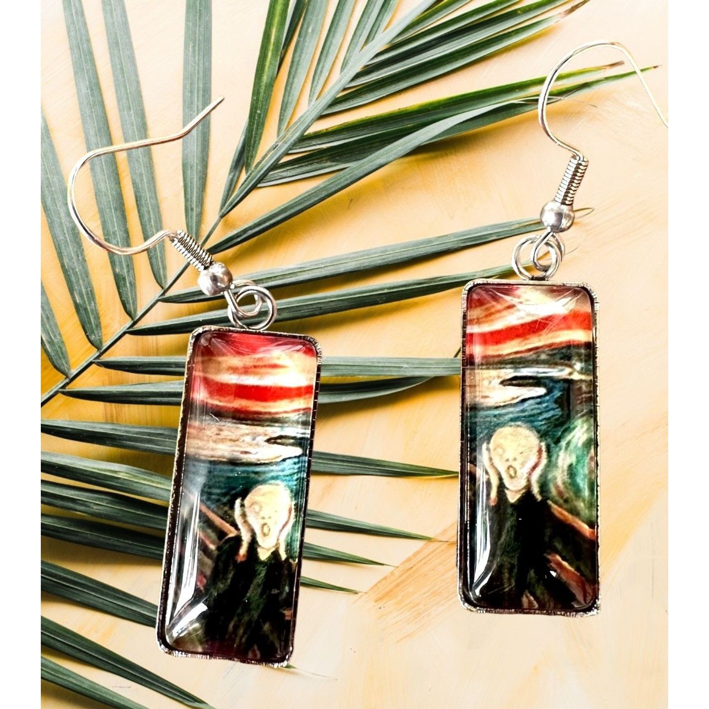 Handmade New The Scream Earrings Dangle Art to Wear Abstract Edward M Size ONE SIZE - 1 Thumbnail