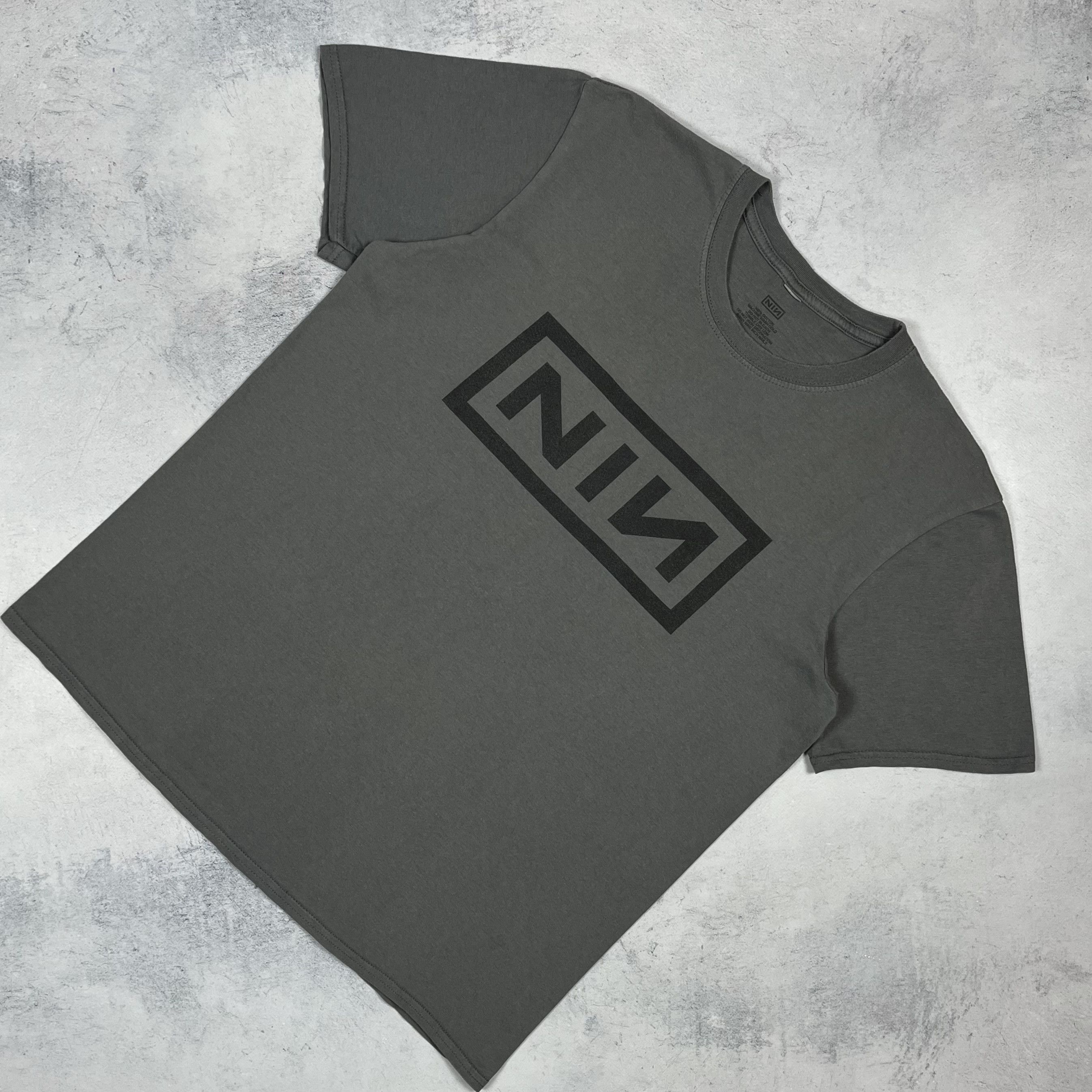 Band Tees Vintage Nine Inch Nails NIN Rock Band T Shirt 00’s Size US M / EU 48-50 / 2 - 1 Thumbnail