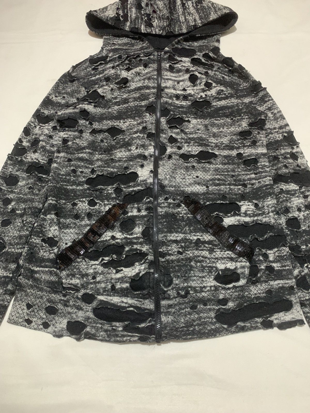 Japanese Brand Snake Skin Distressed Kapital Balenciaga Style Hoodie Size US M / EU 48-50 / 2 - 3 Thumbnail