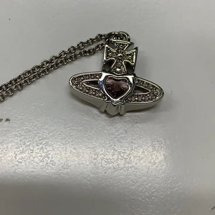 Vivienne Westwood Vivienne Westwood Pink Saturn Pendant Necklace Size ONE SIZE - 8 Thumbnail