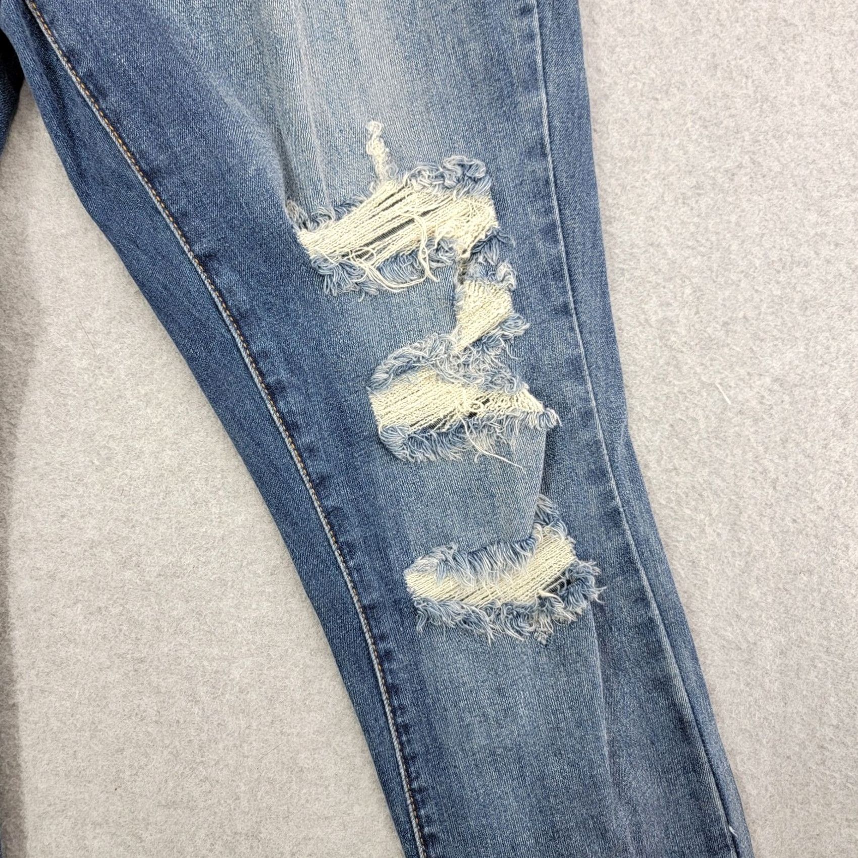 Vintage Judy Blue Jeans Womens 15/32 Dark Blue high Rise Distressed skinny fit NWT Jeans Size 36" / US 14 / IT 50 - 7 Thumbnail