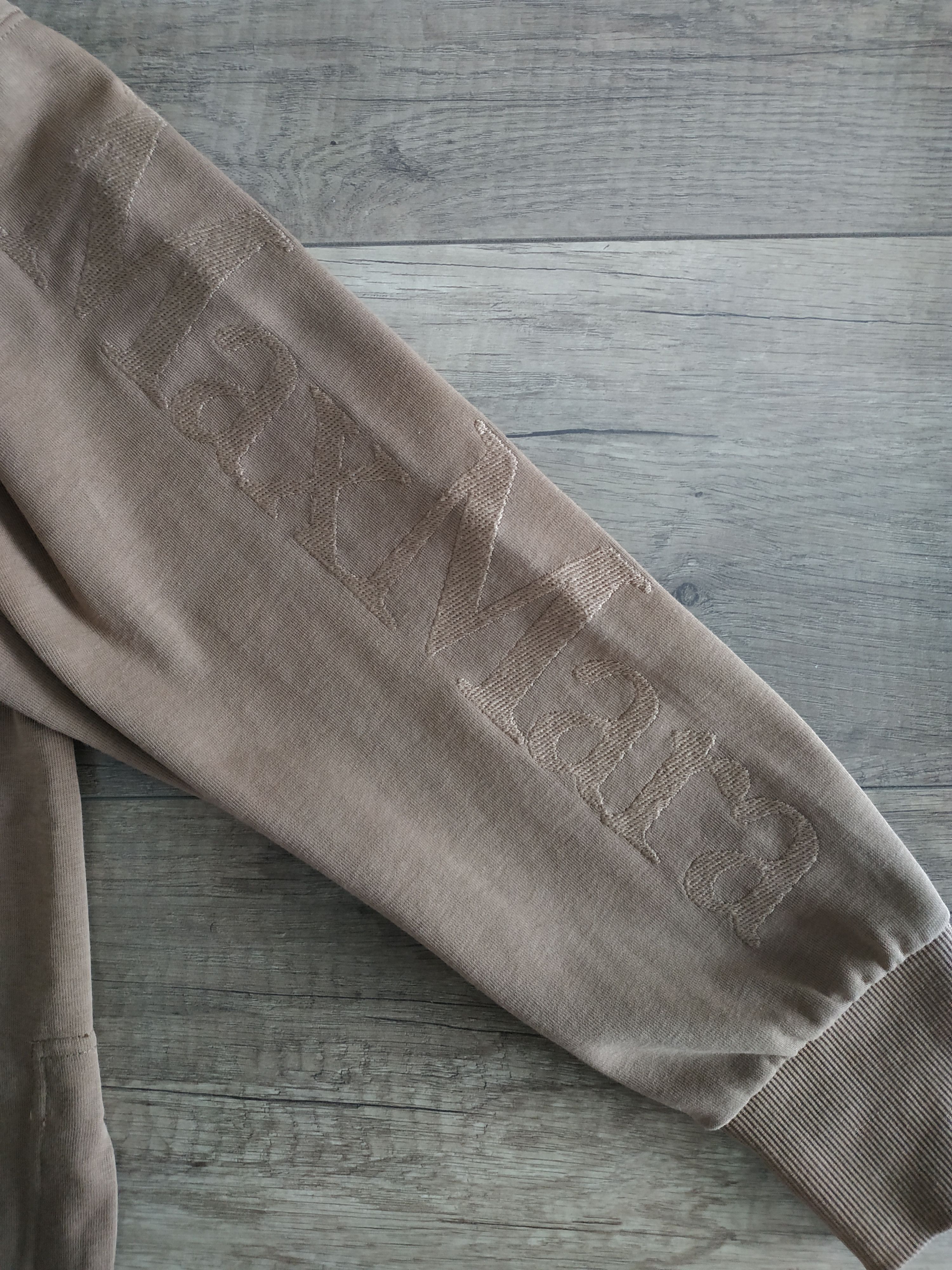 Max Mara Max Mara Women's Sleeve Logo Sweatshirt/Pullover, MEDIUM Size M / US 6-8 / IT 42-44 - 5 Thumbnail