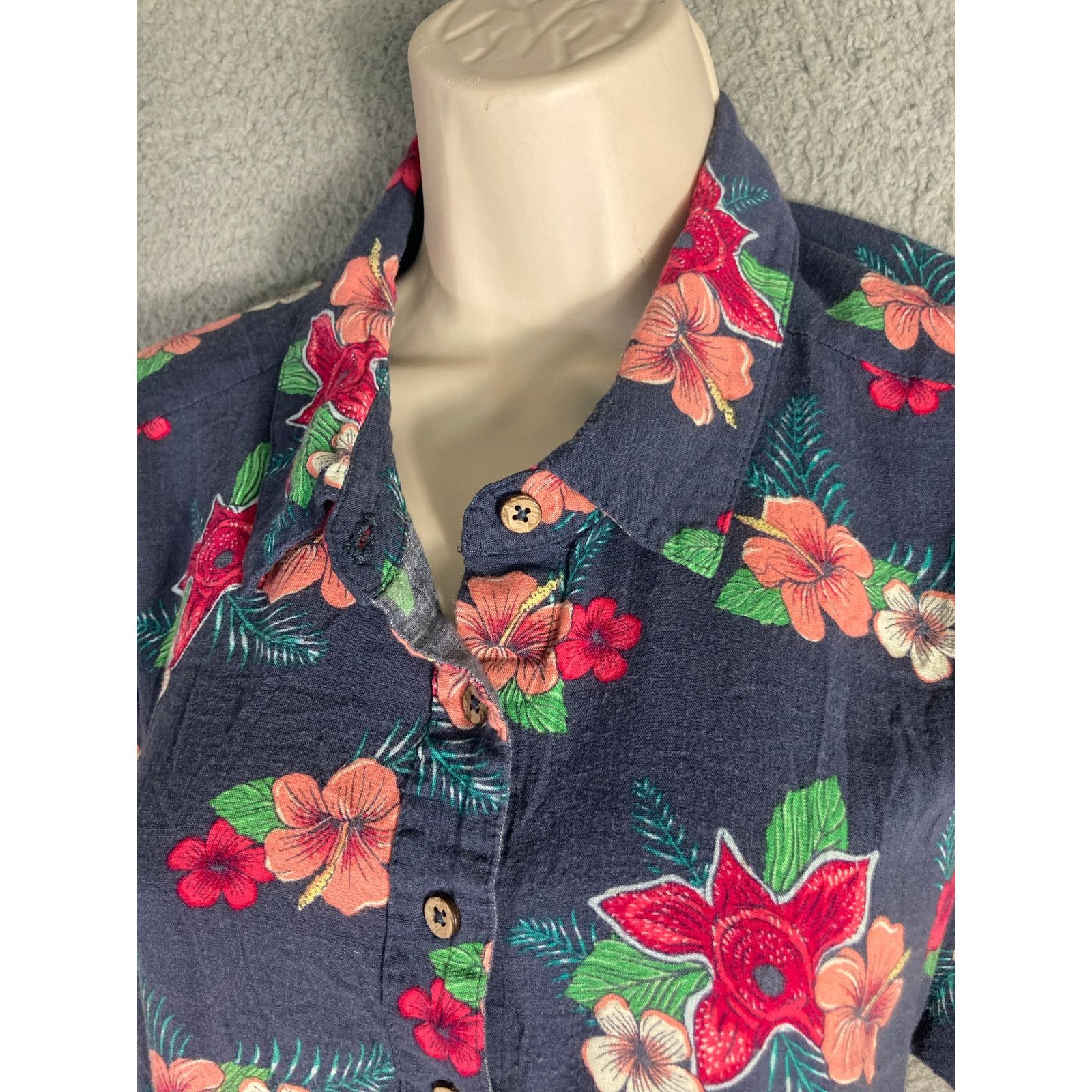 Other Stranger Things Demogorgon Floral Hawaiian Shirt Size 1 Size XL / US 12-14 / IT 48-50 - 9 Thumbnail