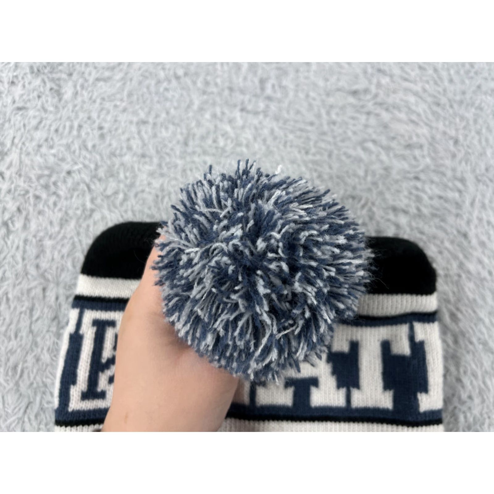 Victoria's Secret Victoria's Secret Beanie Toque Adult One Size Blue White Acrylic PINKNATION Pom Size ONE SIZE - 3 Thumbnail