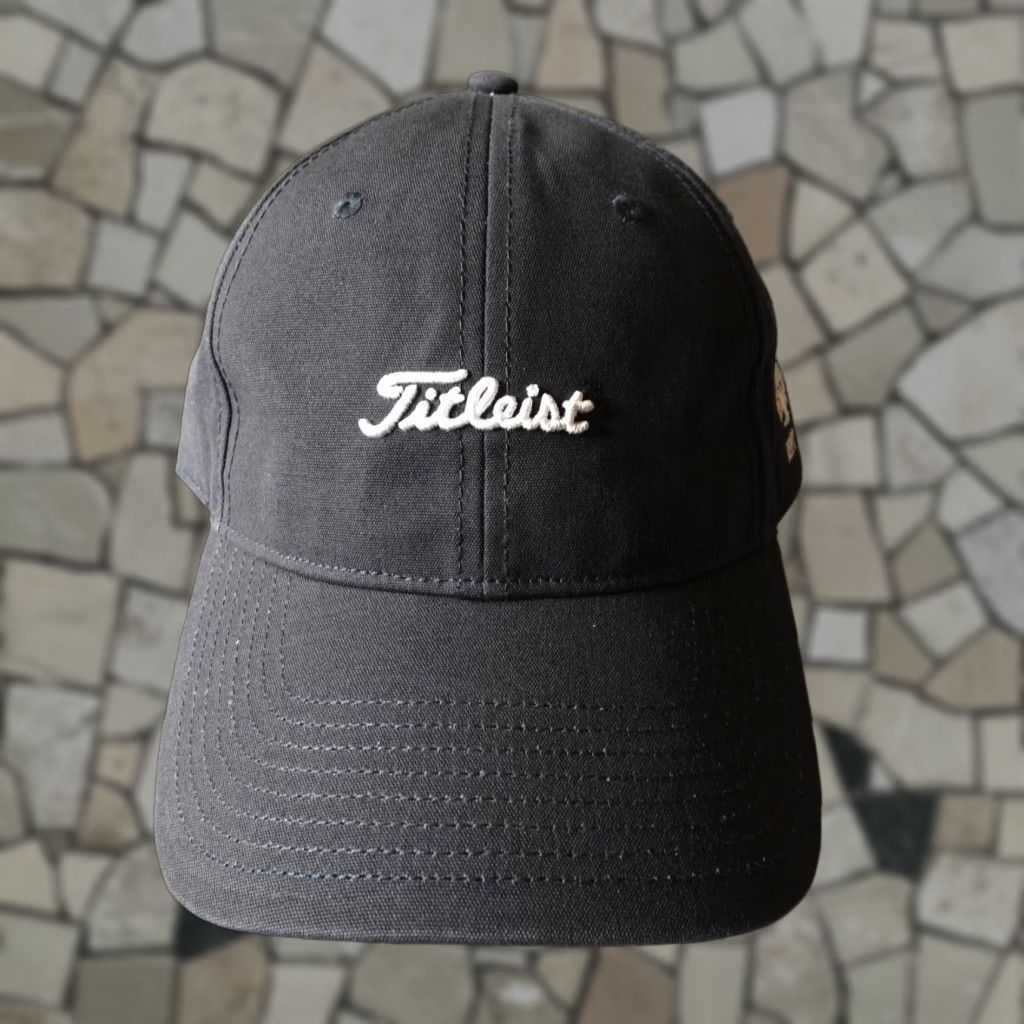 VINTAGE Titleist Hat Mens Strapback Blue White Logo Golf Cap Claremont Country Club