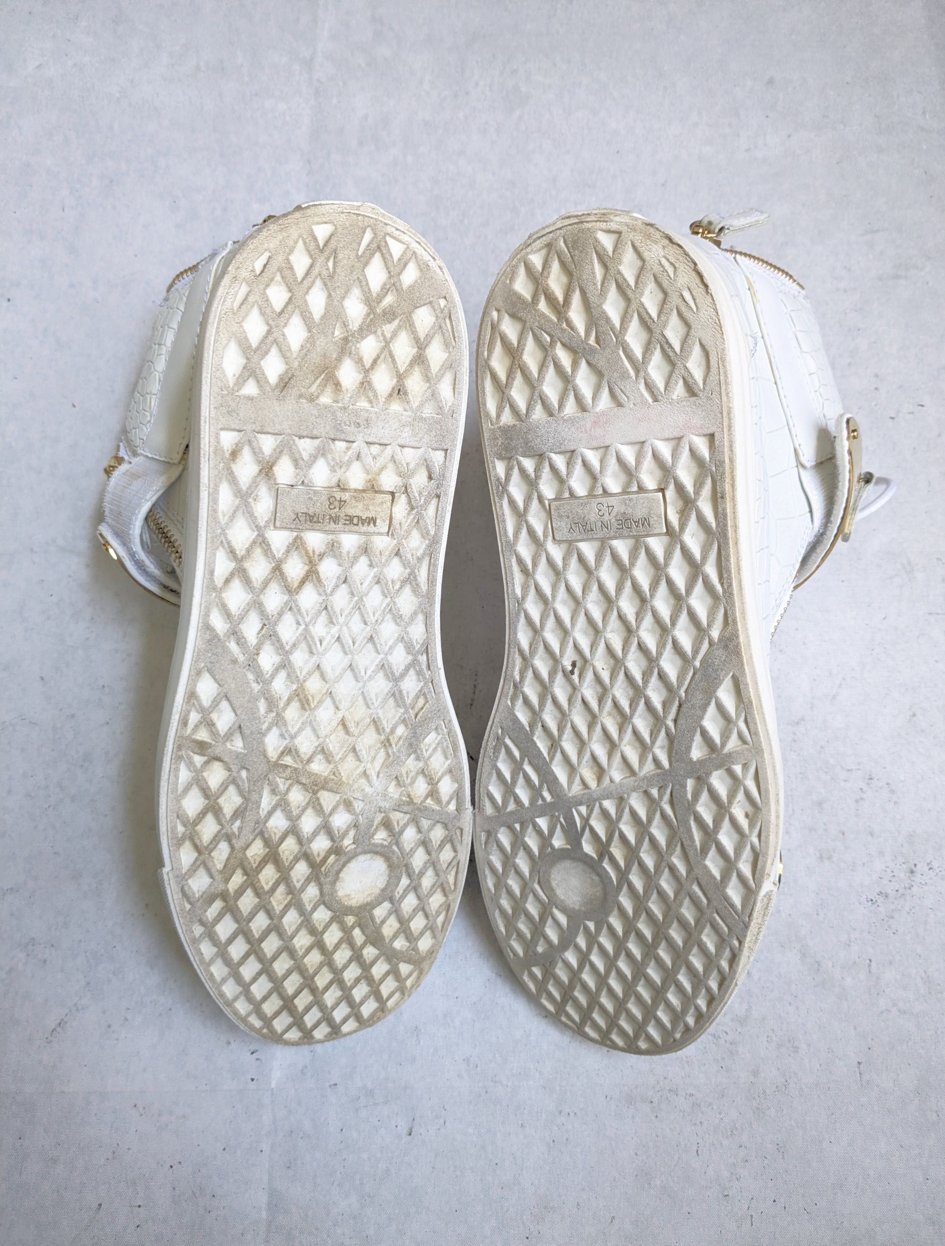 Giuseppe Zanotti Giuseppe Zanotti Sneakers White Gold 10 43 High Tops Size US 10 / EU 43 - 12 Thumbnail