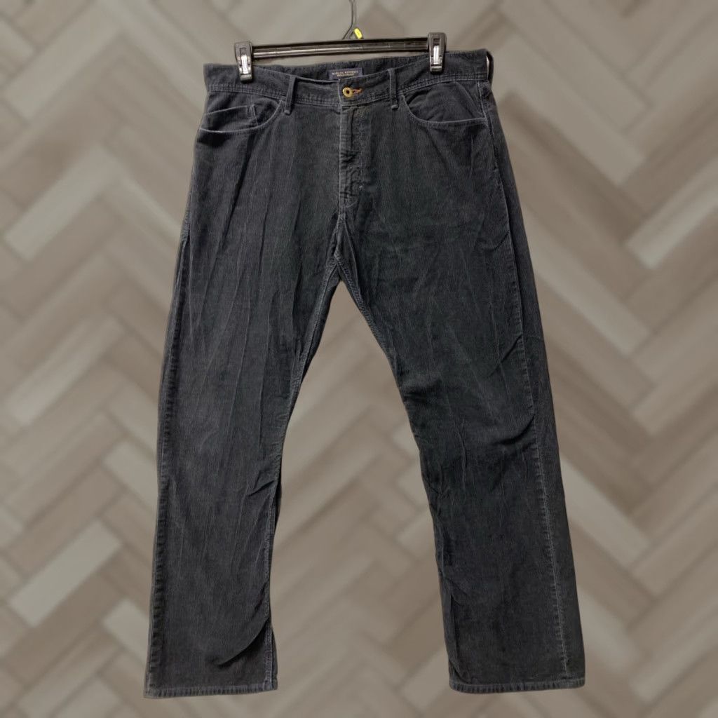 Banana Republic Banana Republic Pima Cotton Black Corduroy Pants 36x30 Straight 5-Pocket Mens Regular Size US 36 / EU 52 - 1 Thumbnail