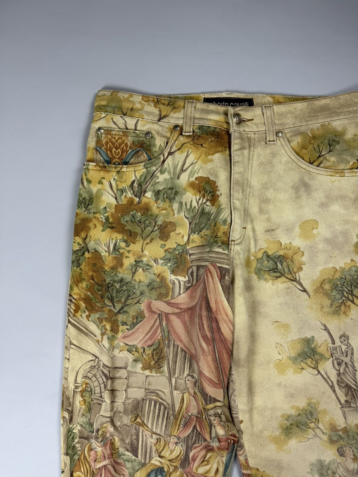 Roberto Cavalli Rare Roberto Cavalli Renaissance Angels Overprinted Jeans Size 32" / US 10 / IT 46 - 8 Thumbnail