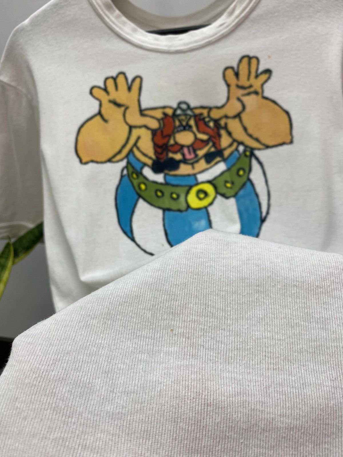 Other Vintage Asterix and Obelix Movie Cartoon Comics T shirt L Size US L / EU 52-54 / 3 - 11 Thumbnail