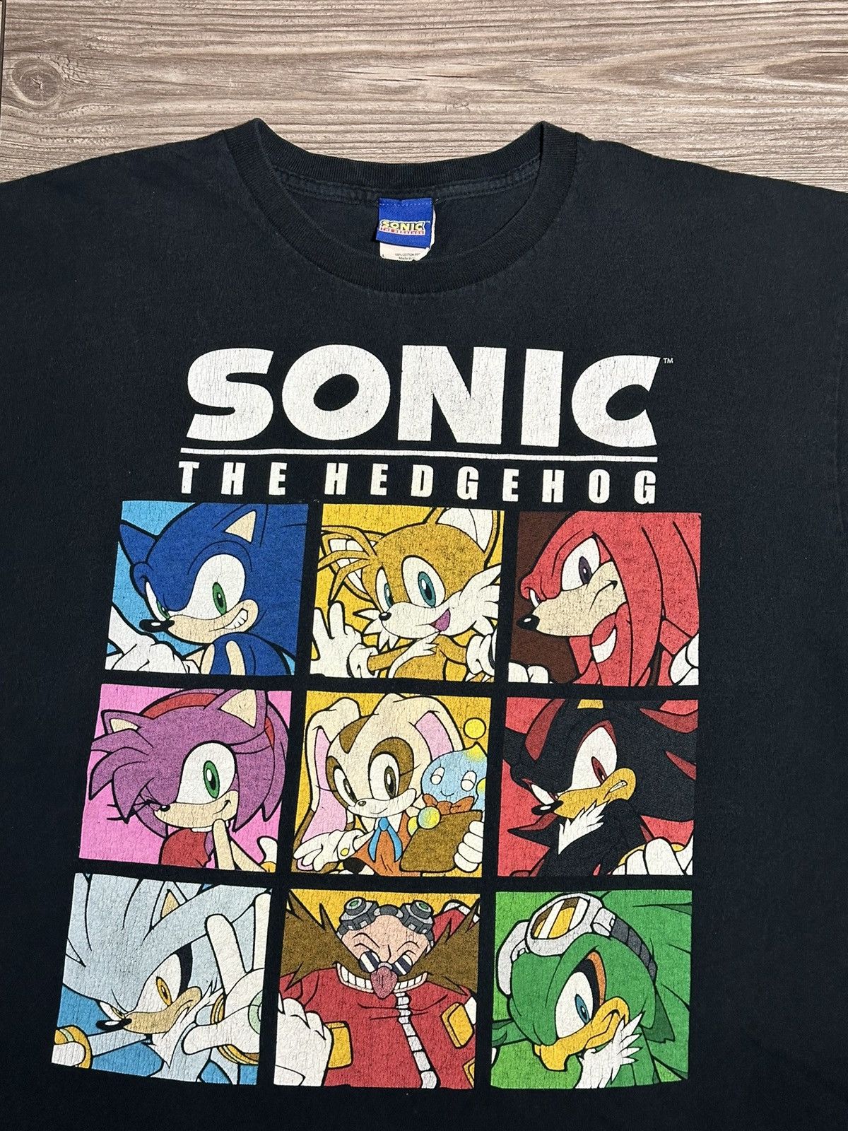Vintage Vintage Y2K Sonic The Hedgehog T Shirt Size US L / EU 52-54 / 3 - 2 Thumbnail