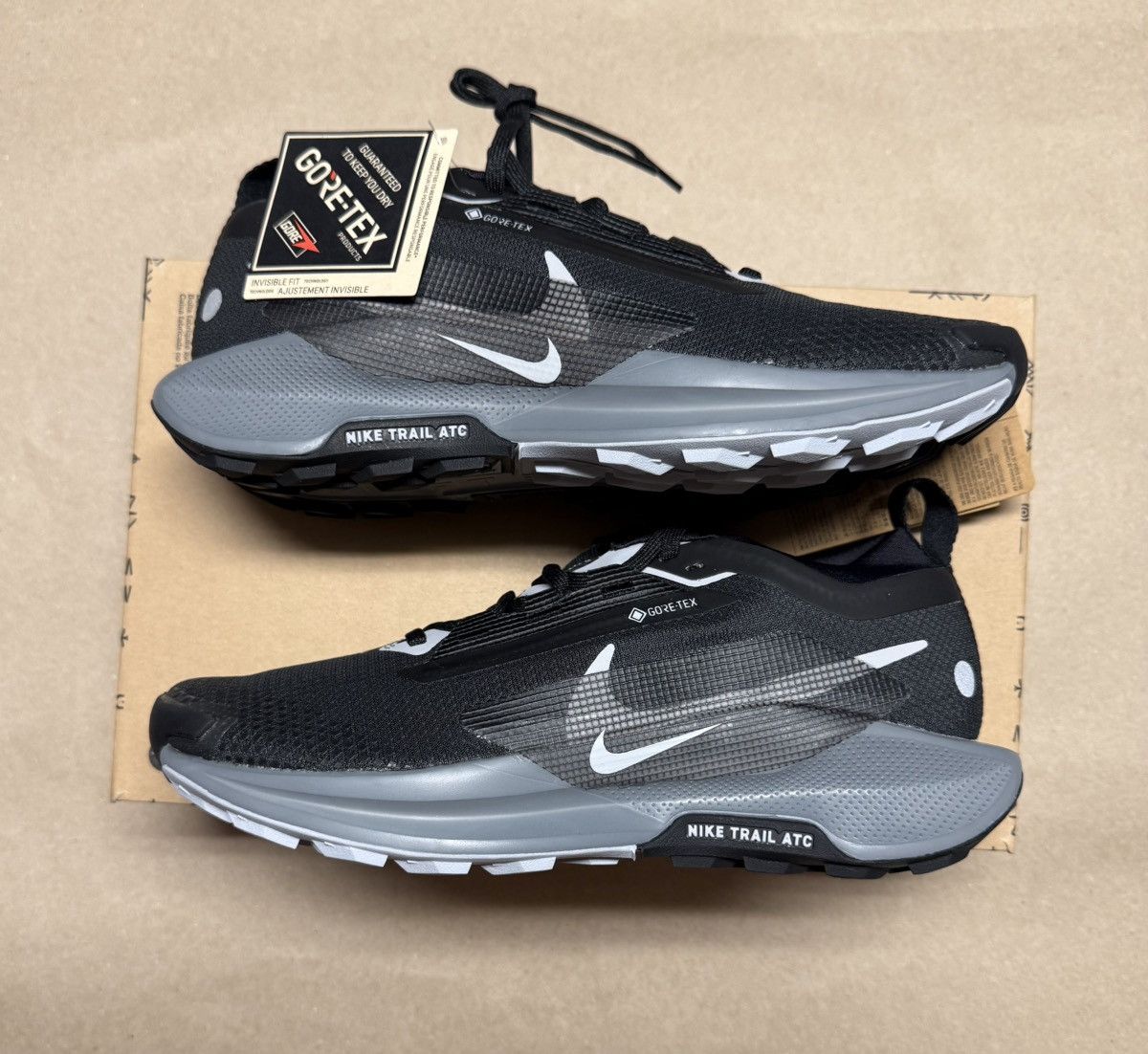 Nike Nike Pegasus Trail 5 GTX Gore Tex Black Mens size 7 Hiking Size US 7 / EU 40 - 1 Thumbnail