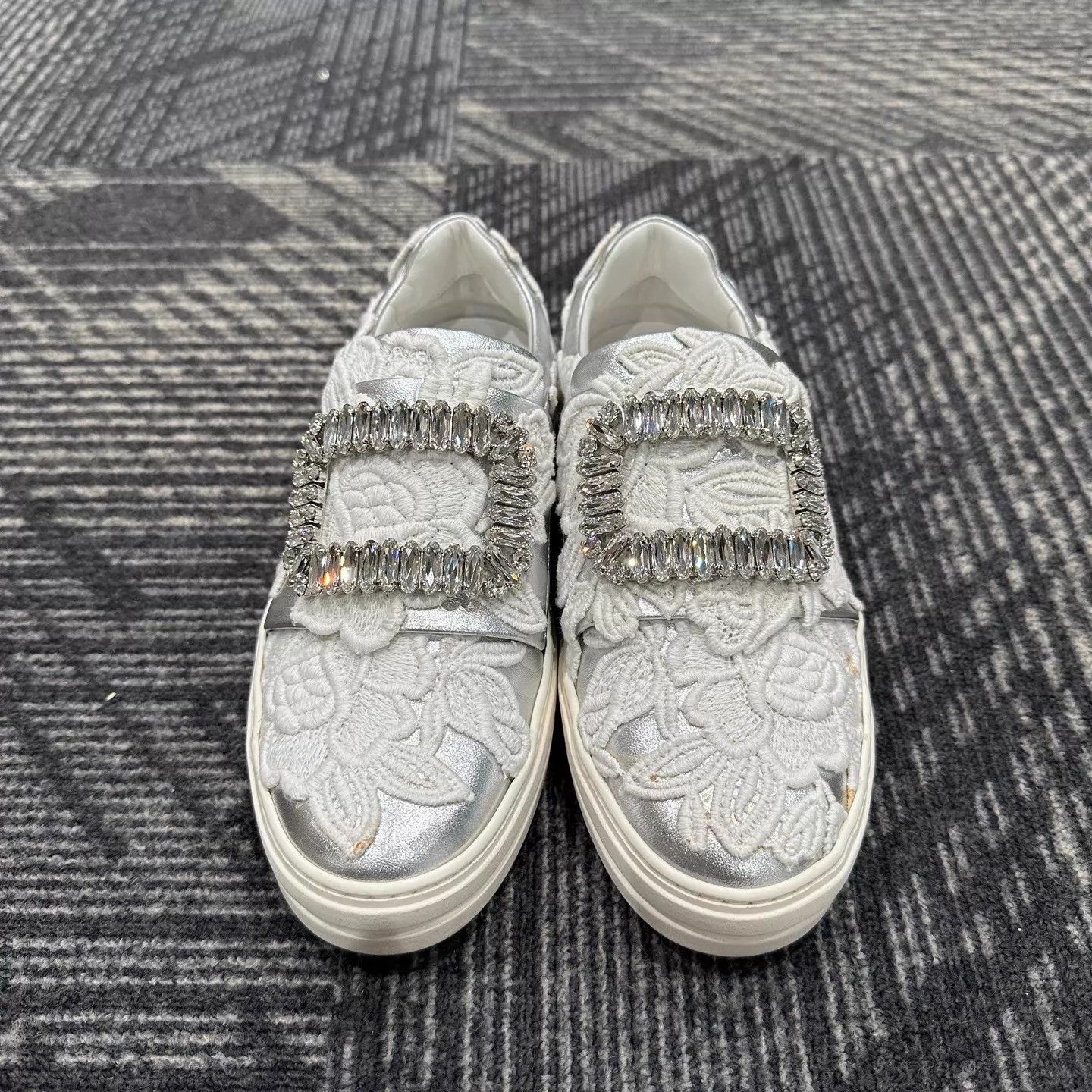 Roberto Cavalli Roger Vivier White Square Crystal Lace Sneaker 37 99 New Size US 6.5 / IT 36.5 - 2 Thumbnail