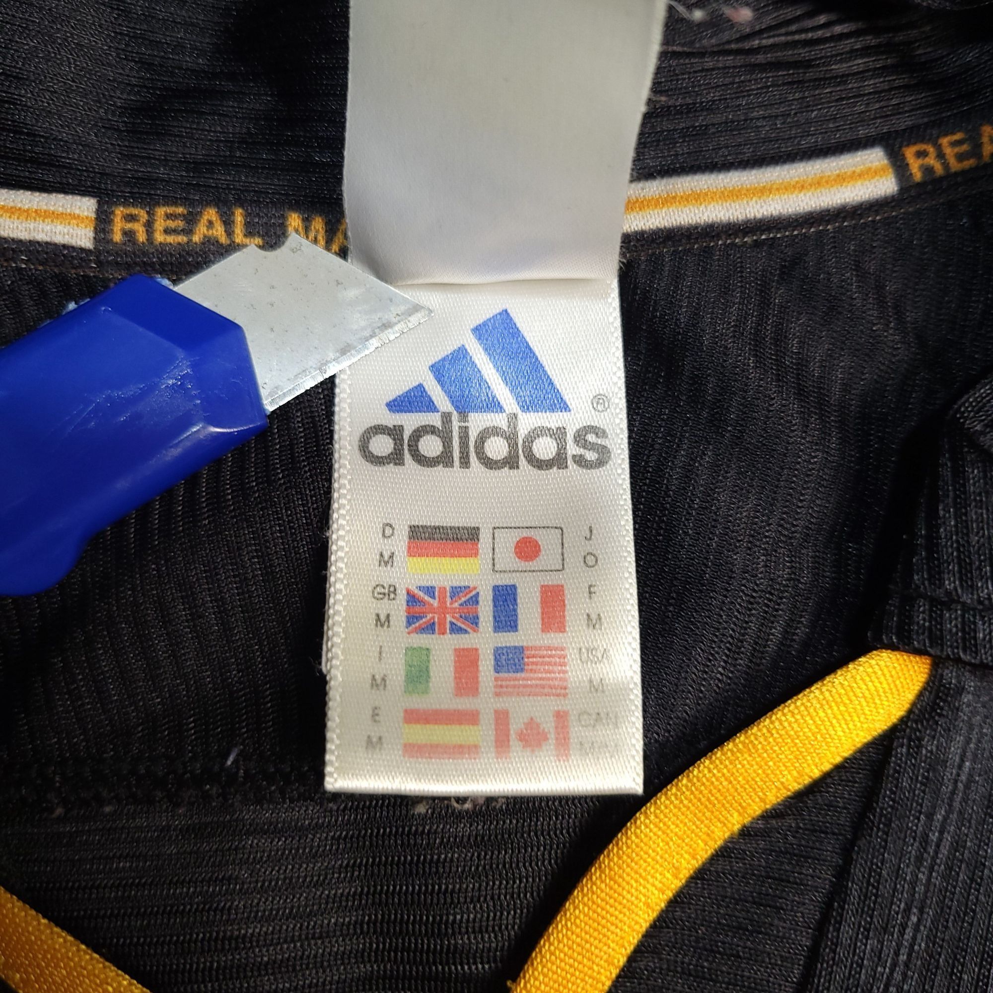 Adidas Redondo Real Madrid Away UEFA 1999 2000 Soccer Jersey M Size US M / EU 48-50 / 2 - 7 Thumbnail