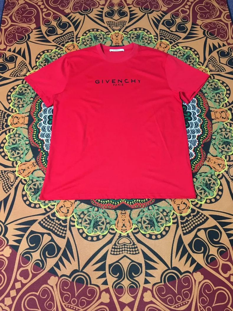 Givenchy Givenchy Men's Short Sleeve, Loose Fit Size US XL / EU 56 / 4 - 1 Thumbnail