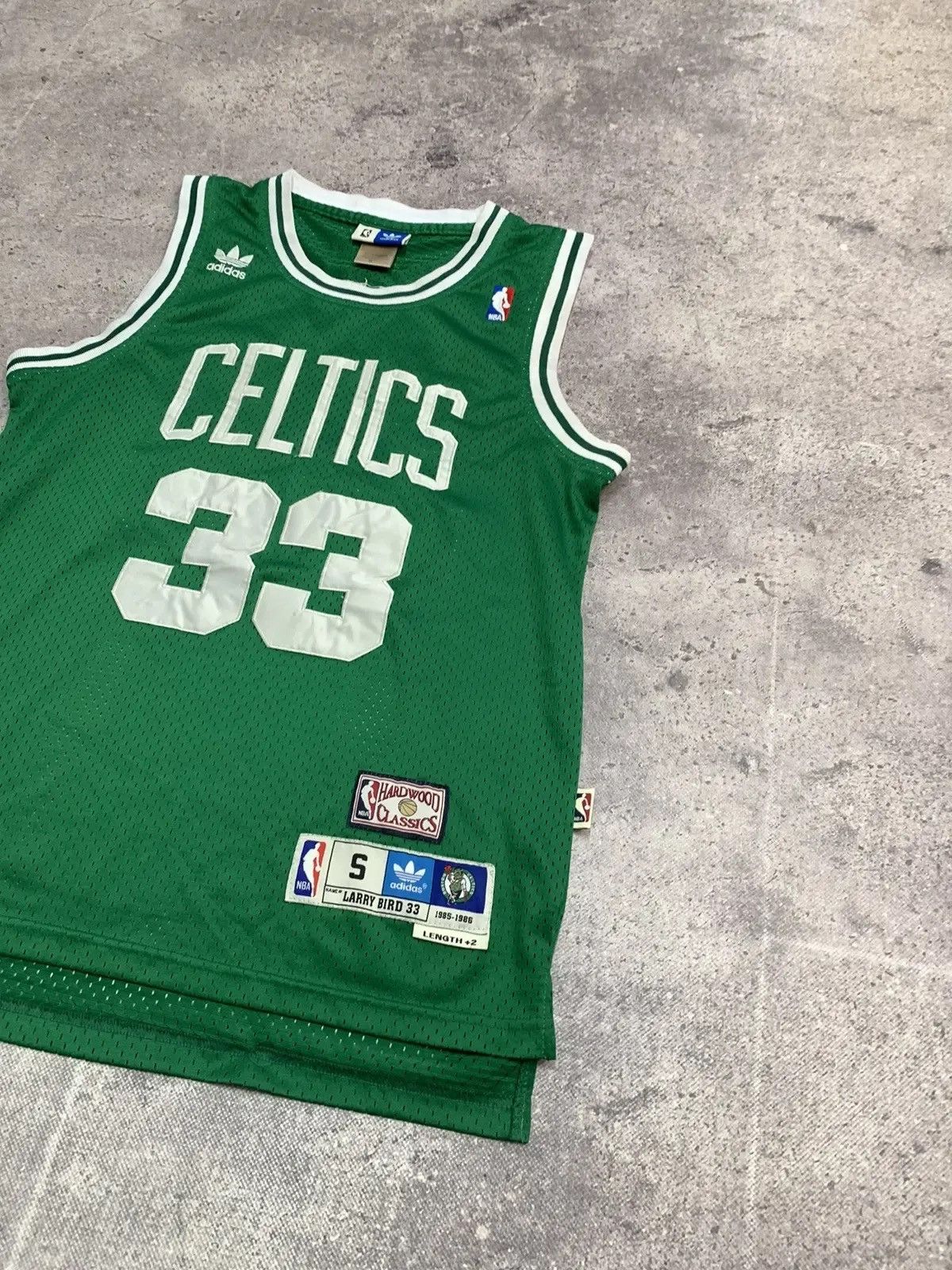 Adidas × NBA Larry Bird 33 Boston Celtics adidas nba jersey retro vintage Size US M / EU 48-50 / 2 - 4 Thumbnail