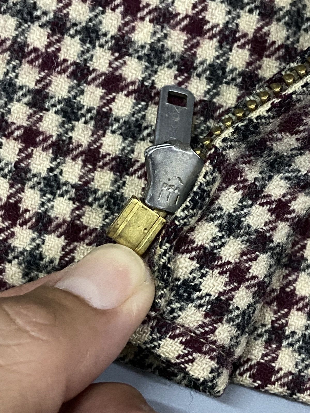 Pendleton Vintage 50's Pendleton wool houndstooth zippered jacket. Size US M / EU 48-50 / 2 - 14 Thumbnail