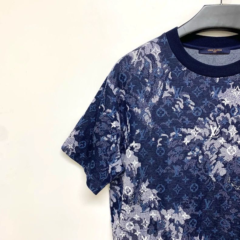 Louis Vuitton Louis Vuitton Dark blue tapestry full logo knitted short s Size US S / EU 44-46 / 1 - 5 Thumbnail