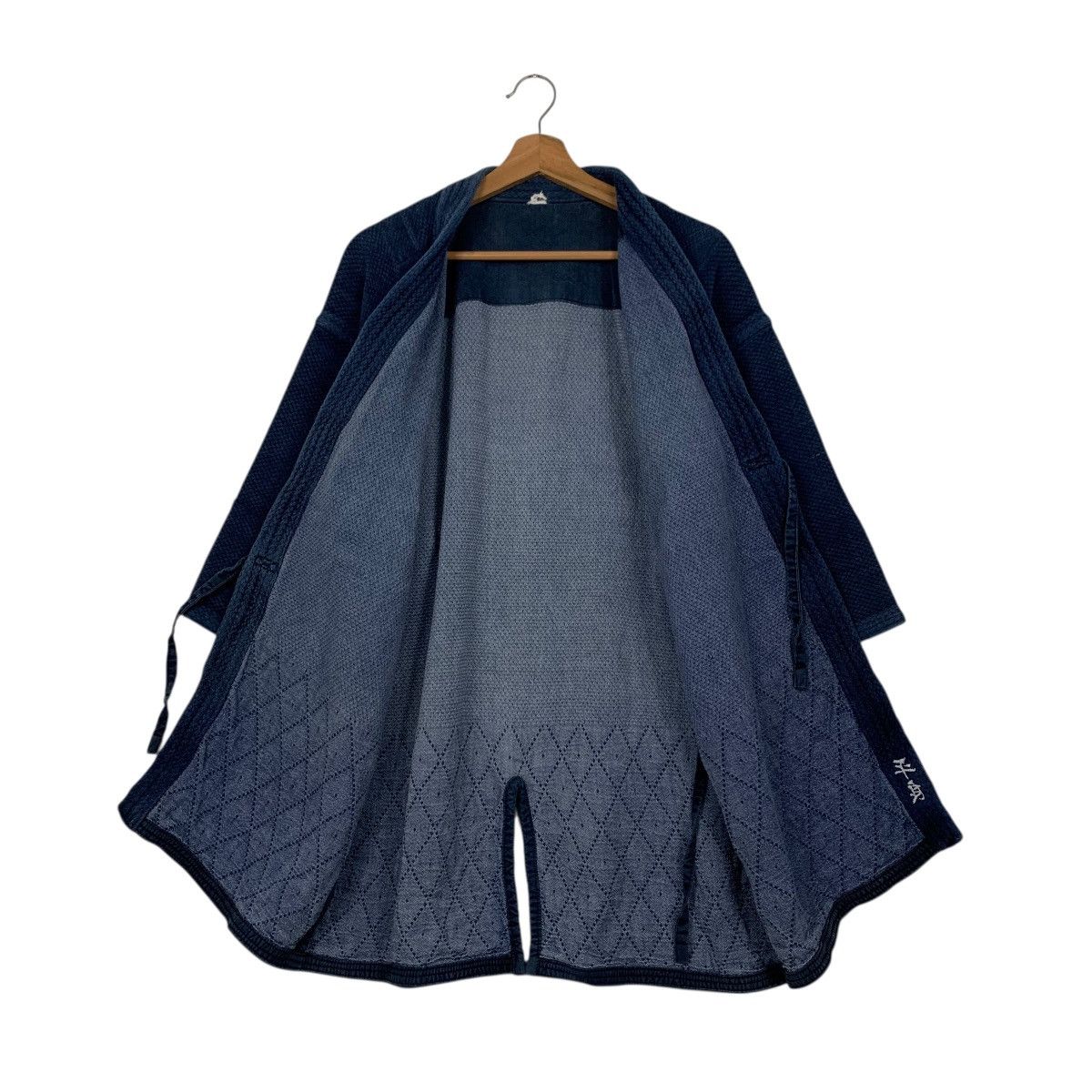 Japanese Brand Indigo Blue Sashiko Thickweave Hantan Kimono #2942-C133 Size US L / EU 52-54 / 3 - 8 Thumbnail